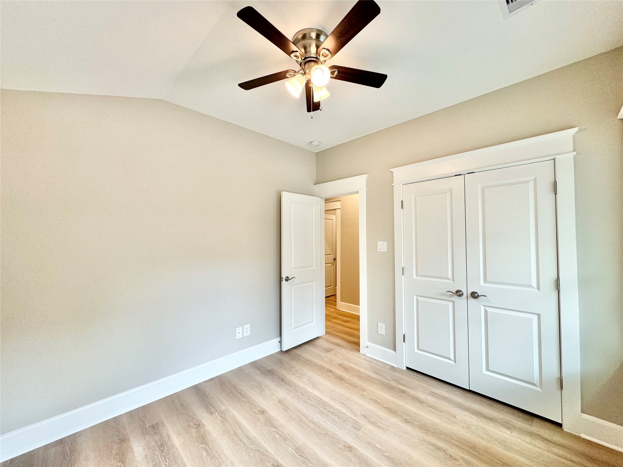 63 Heatley Property Photo 20