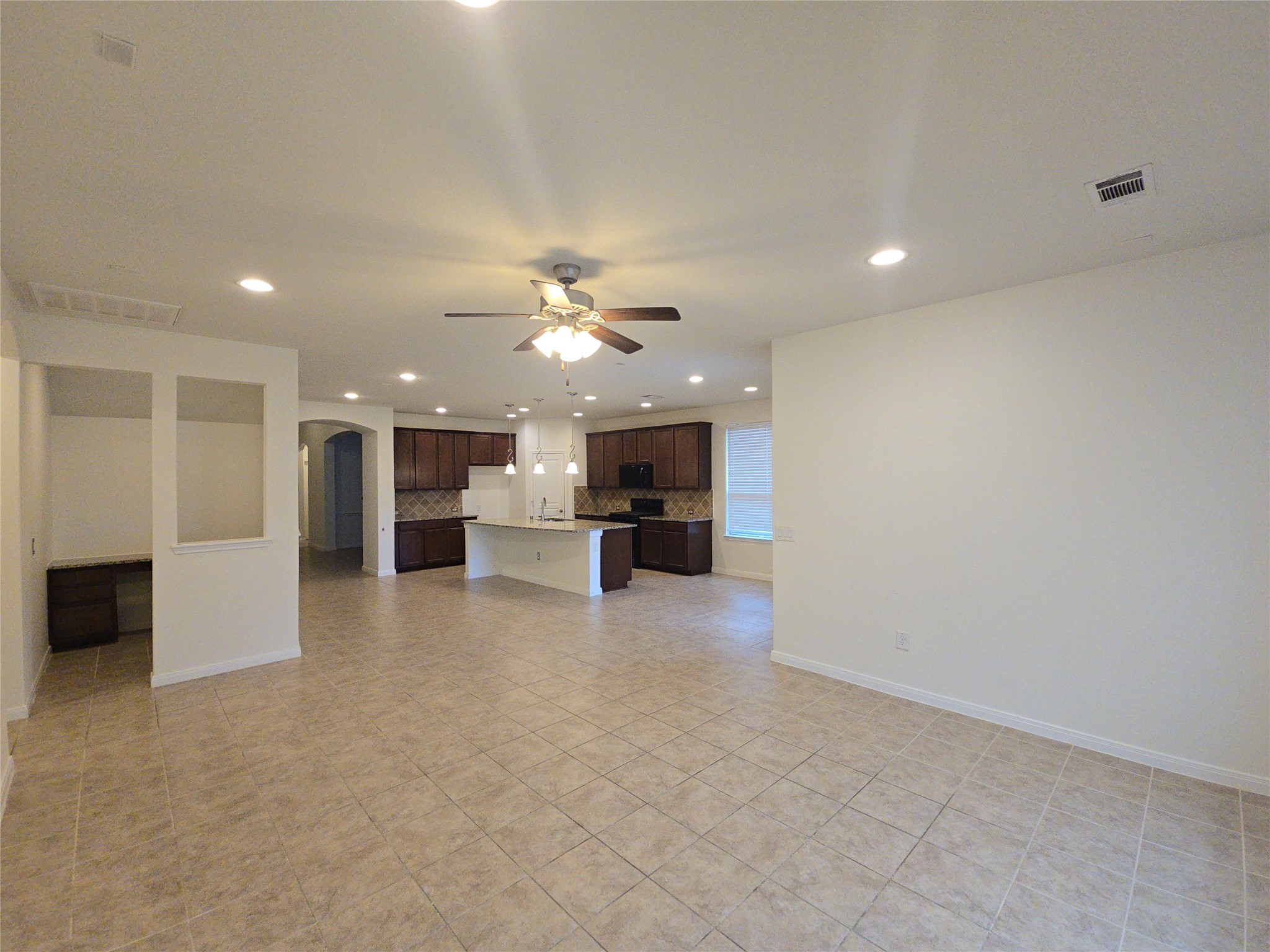 5206 Gerent Lane Property Photo 3