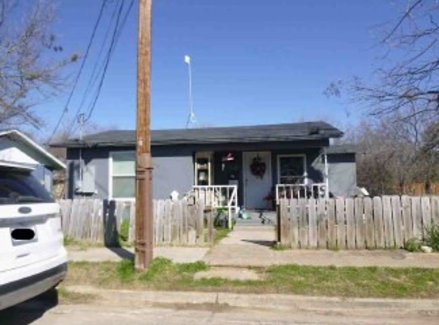 1407 Pidcoke Street Property Photo