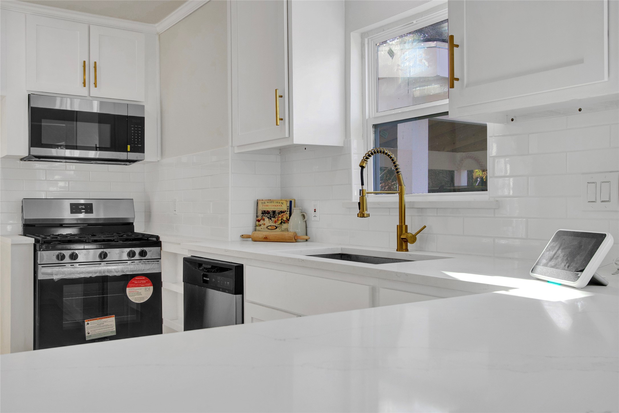 4716 Siegel Street Property Photo 14