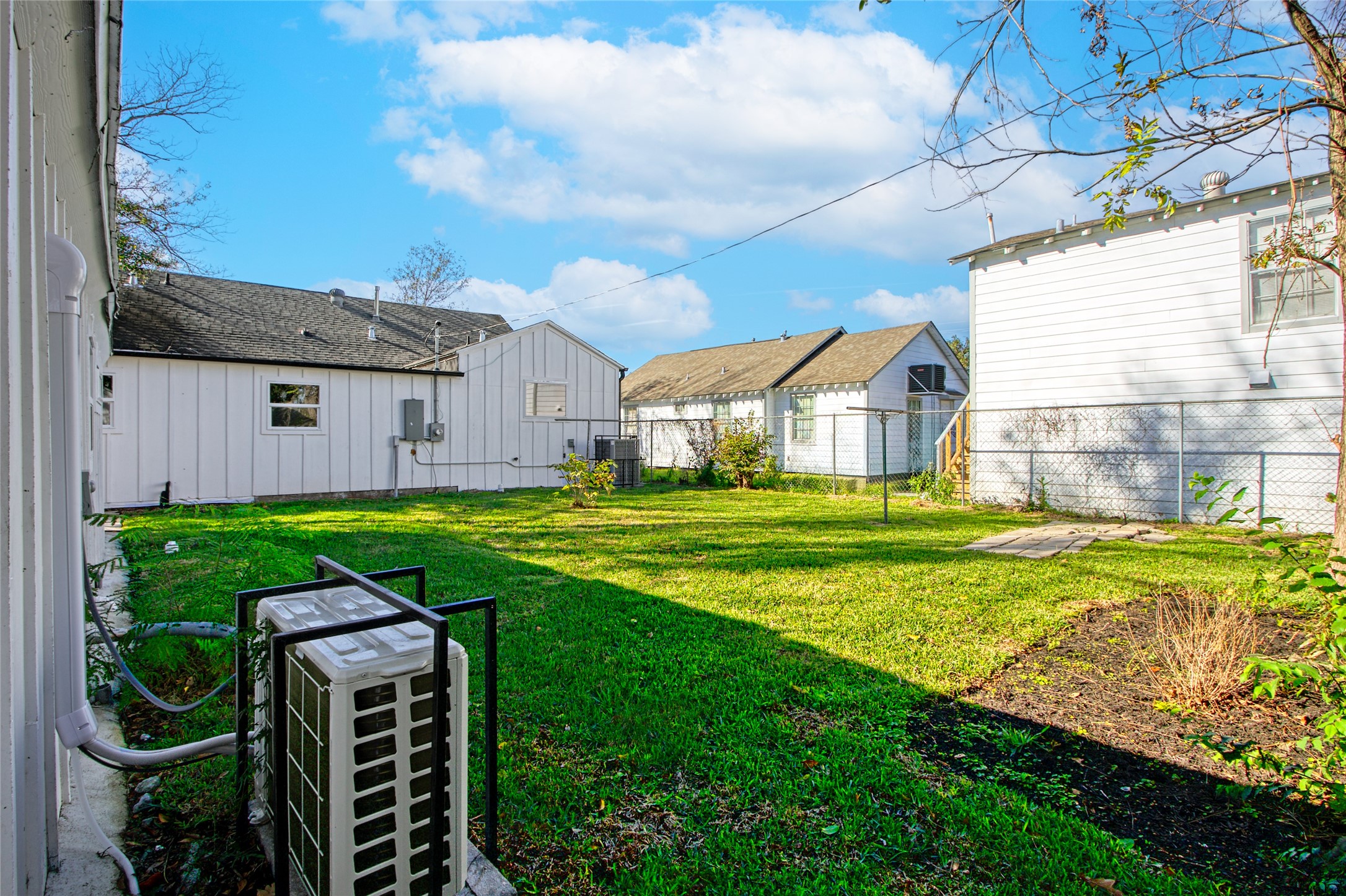 4716 Siegel Street Property Photo 22