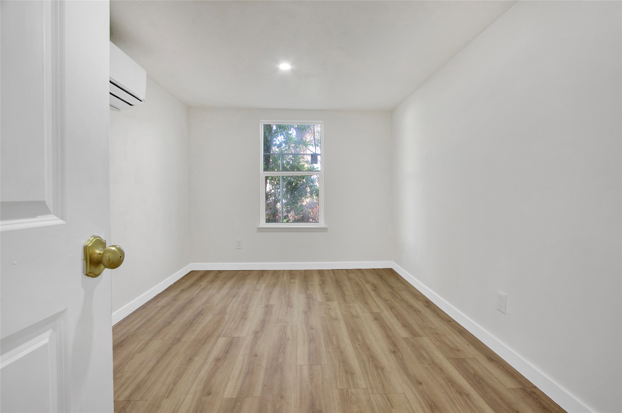 4716 Siegel Street Property Photo 27