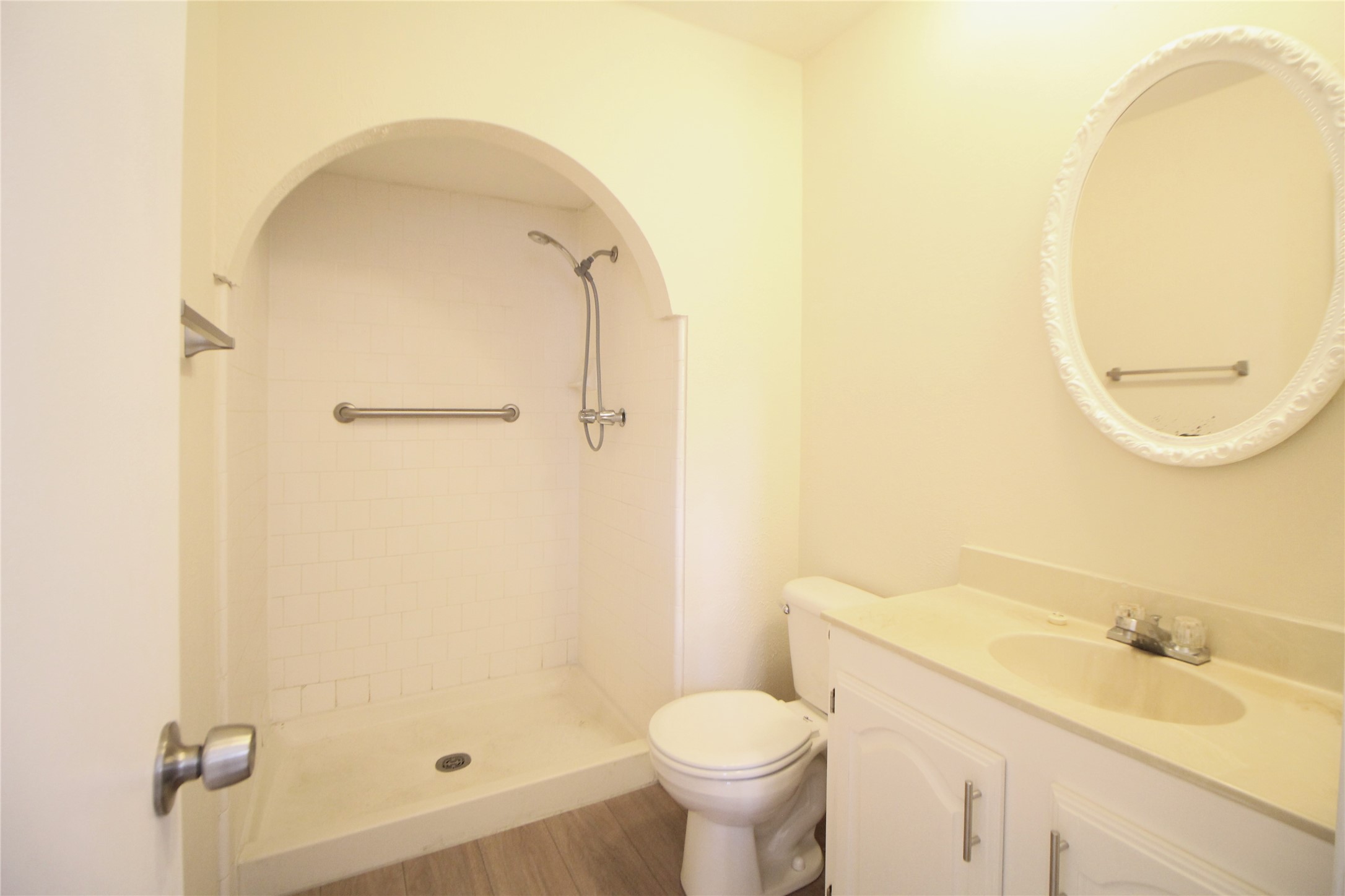 5327 Karenbeth Drive Drive Property Photo 12
