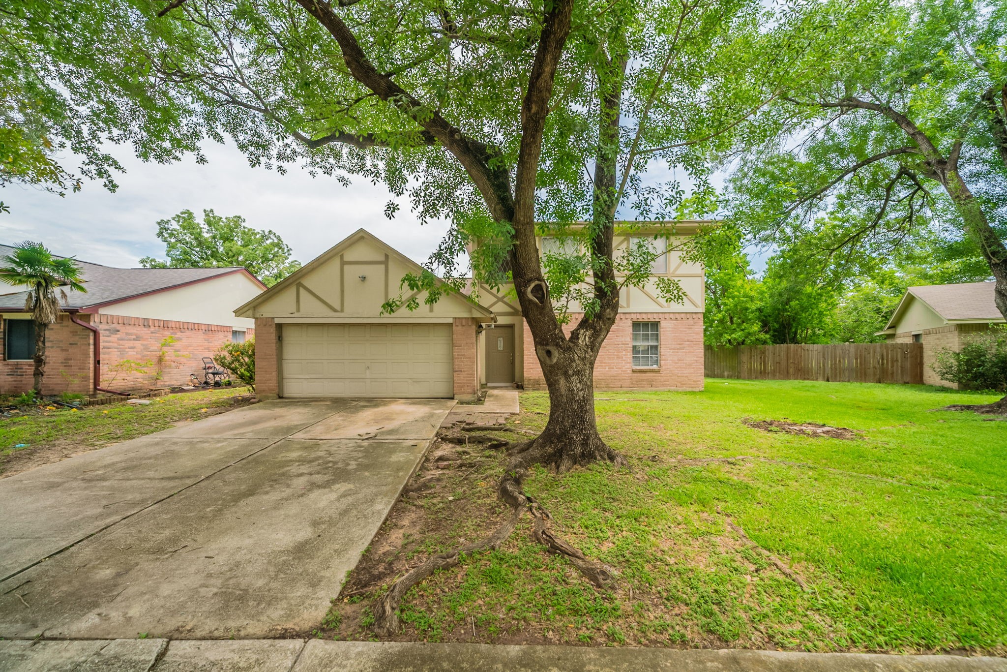 10006 Peachridge Drive Property Photo 1