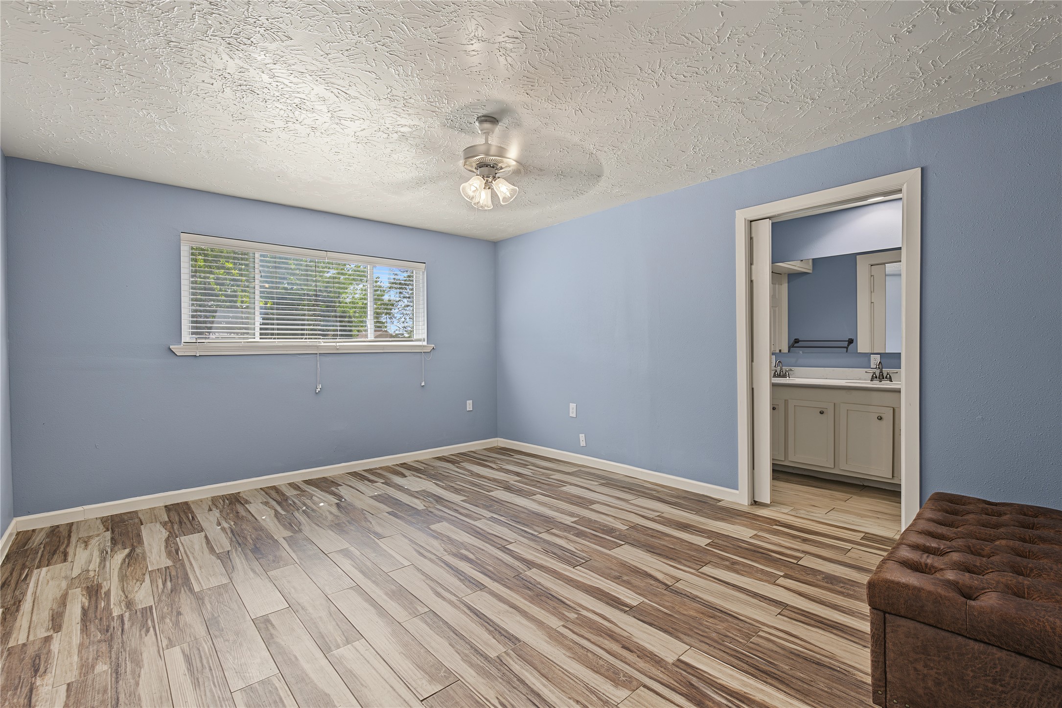 12802 Enchanted Path Drive Property Photo 18
