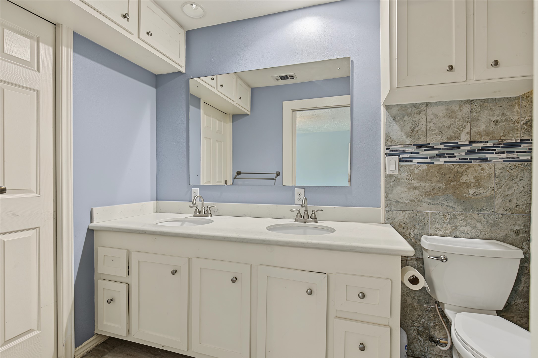 12802 Enchanted Path Drive Property Photo 20
