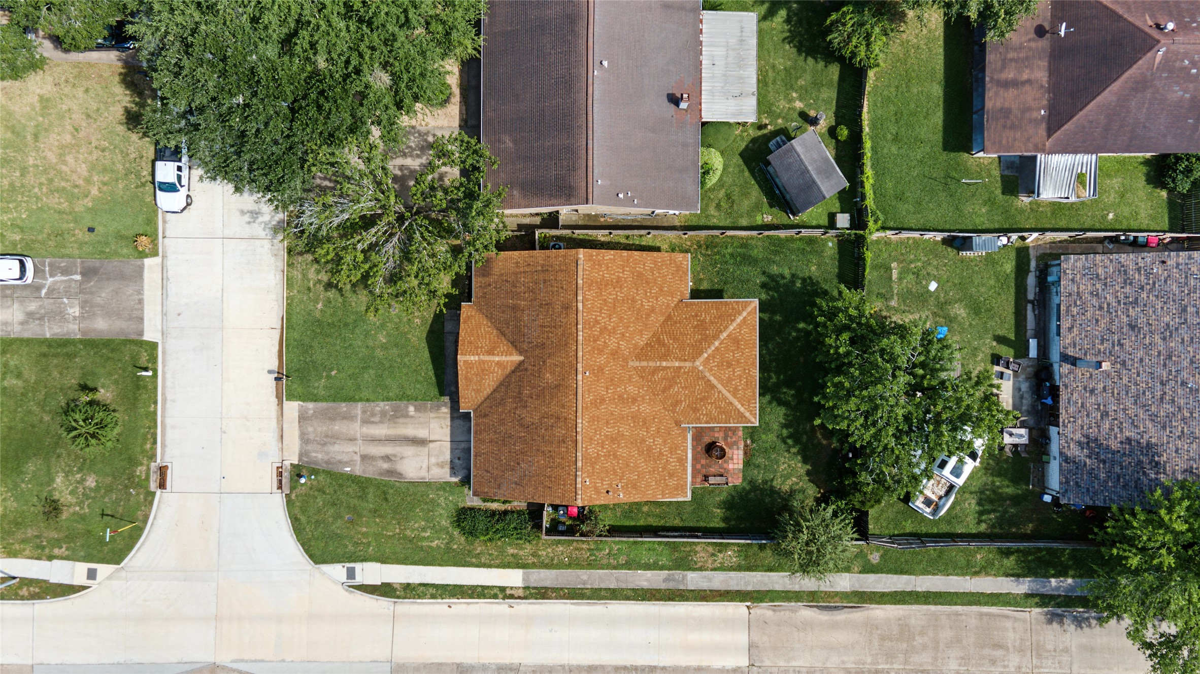 12802 Enchanted Path Drive Property Photo 31