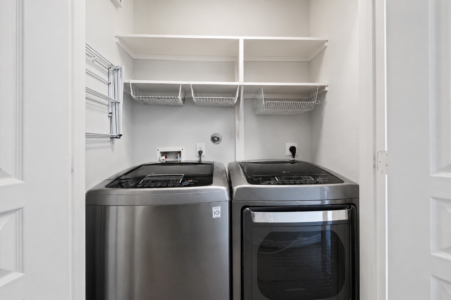240 W 26th Street Property Photo 20
