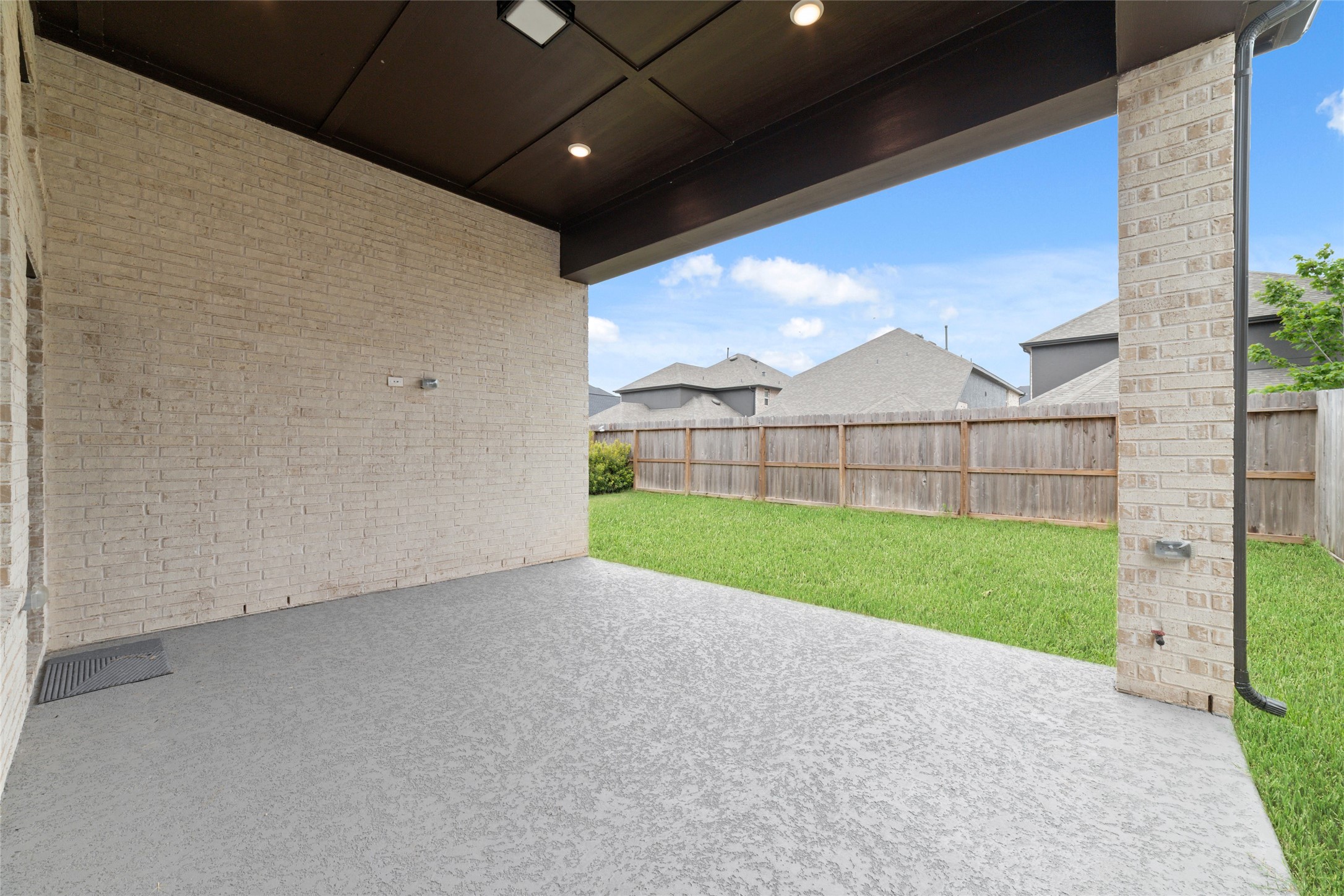6 Savory Saute Drive Property Photo 4
