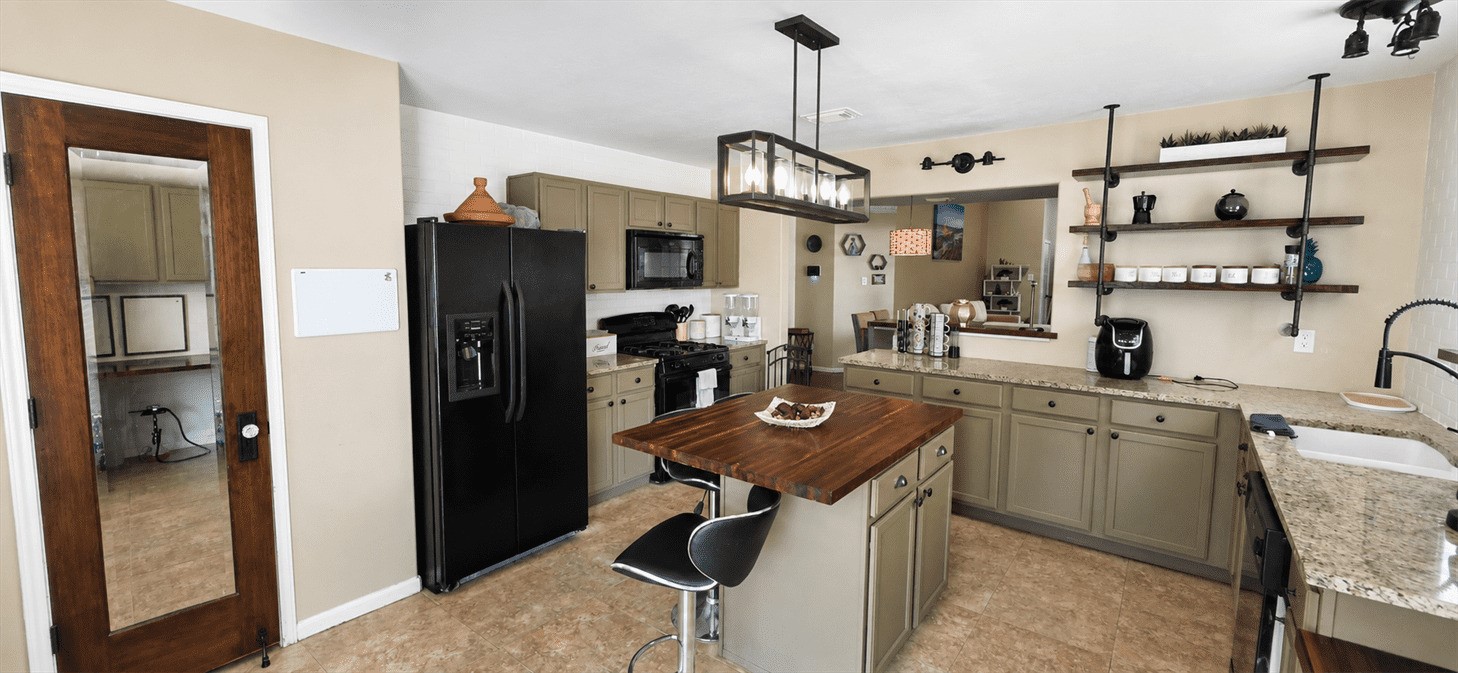 29122 Foxingham Circle Property Photo 3
