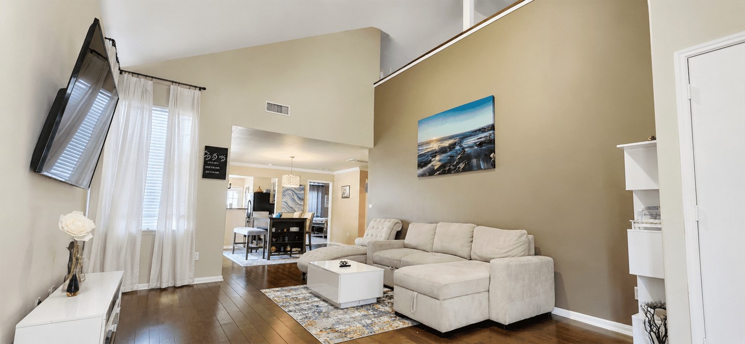 29122 Foxingham Circle Property Photo 4