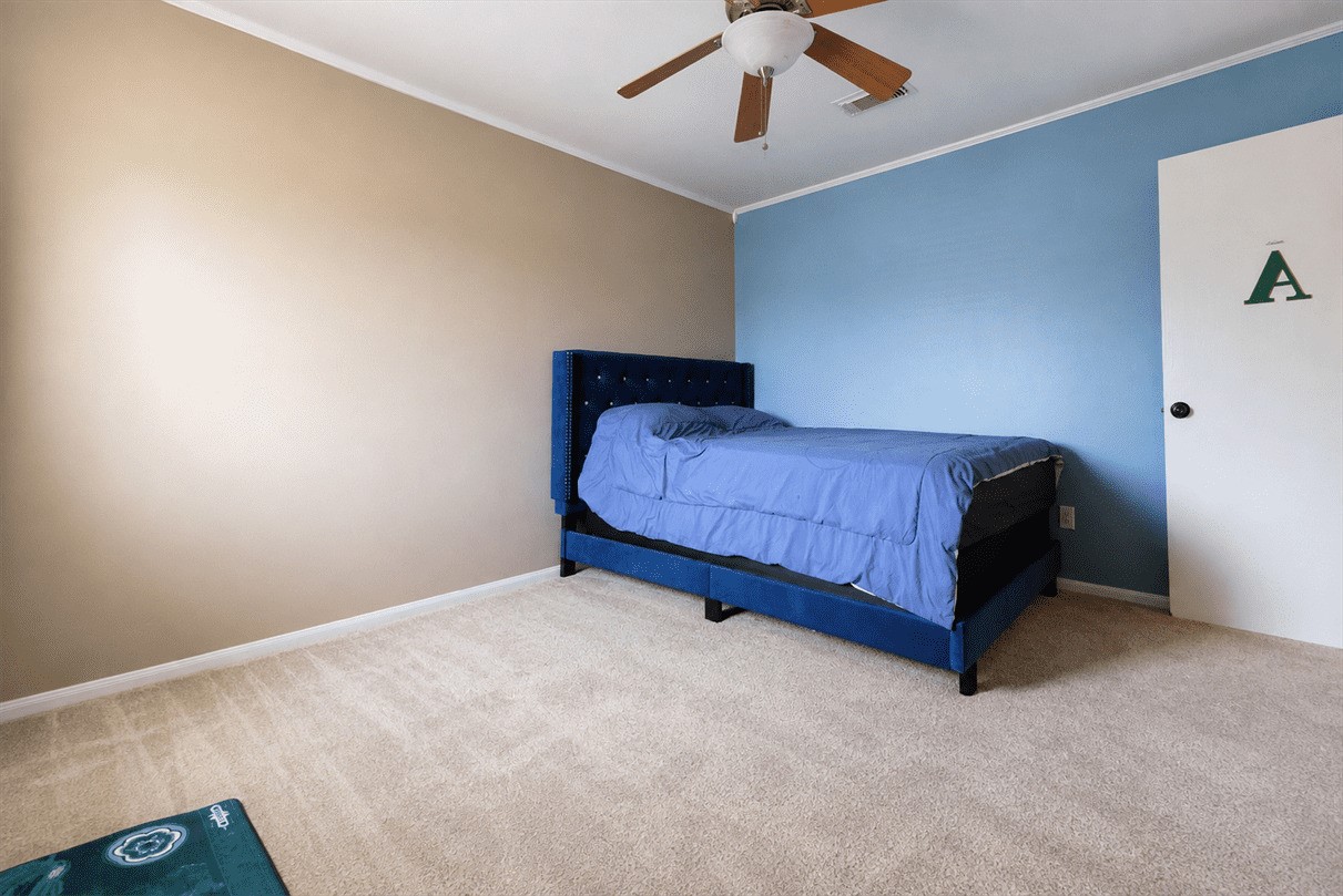 29122 Foxingham Circle Property Photo 16