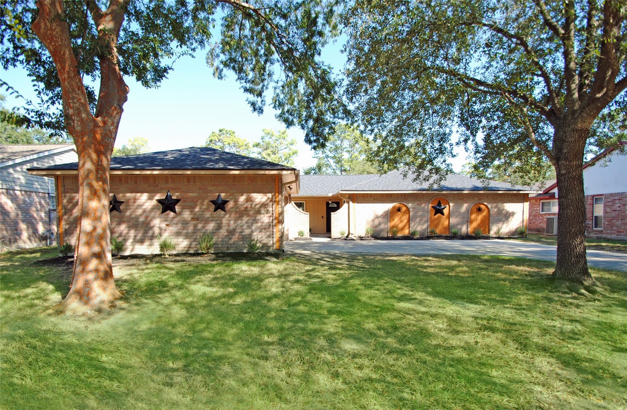12502 Aste Lane, Houston Tx 77065 Property Photo 3