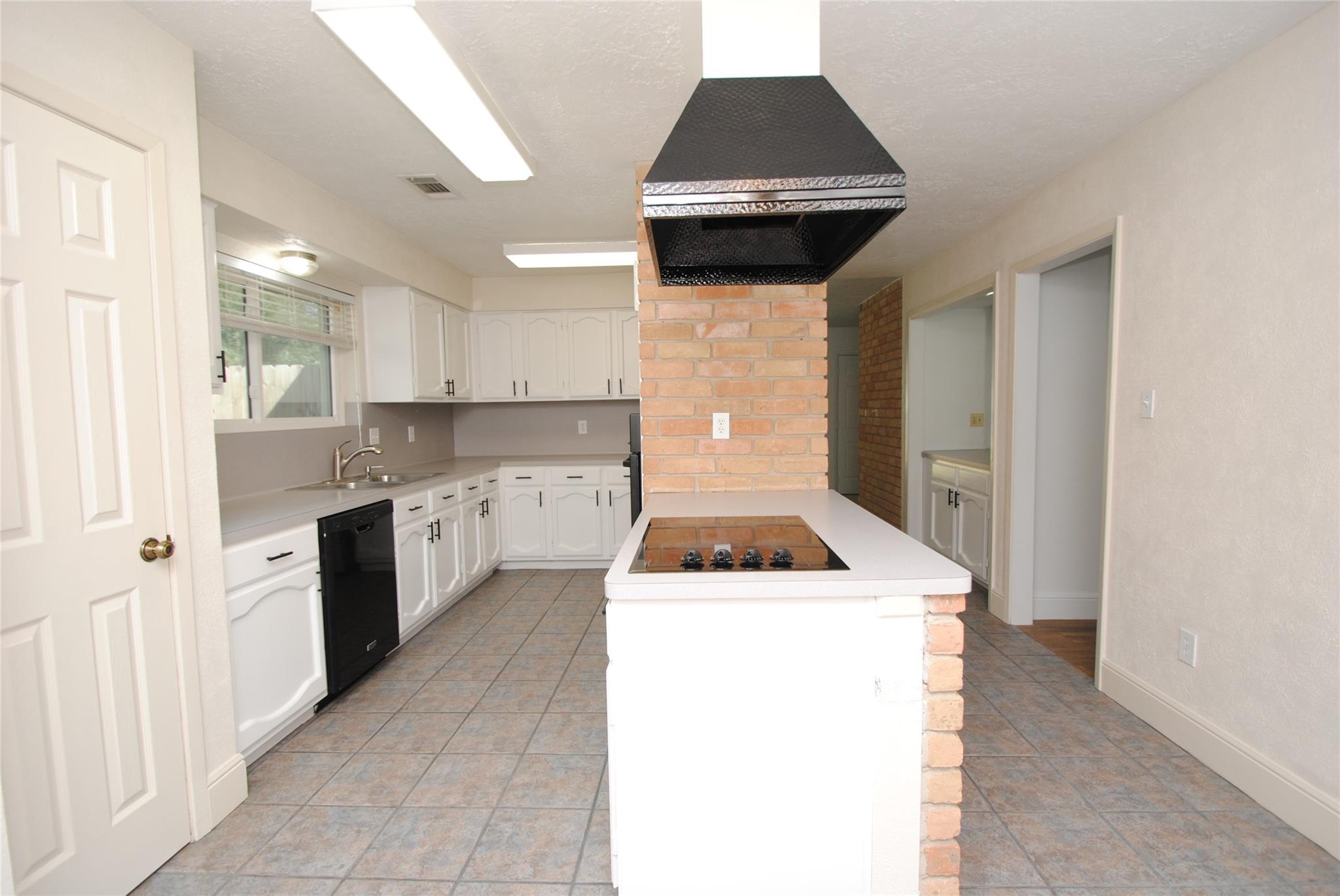 12502 Aste Lane, Houston Tx 77065 Property Photo 15
