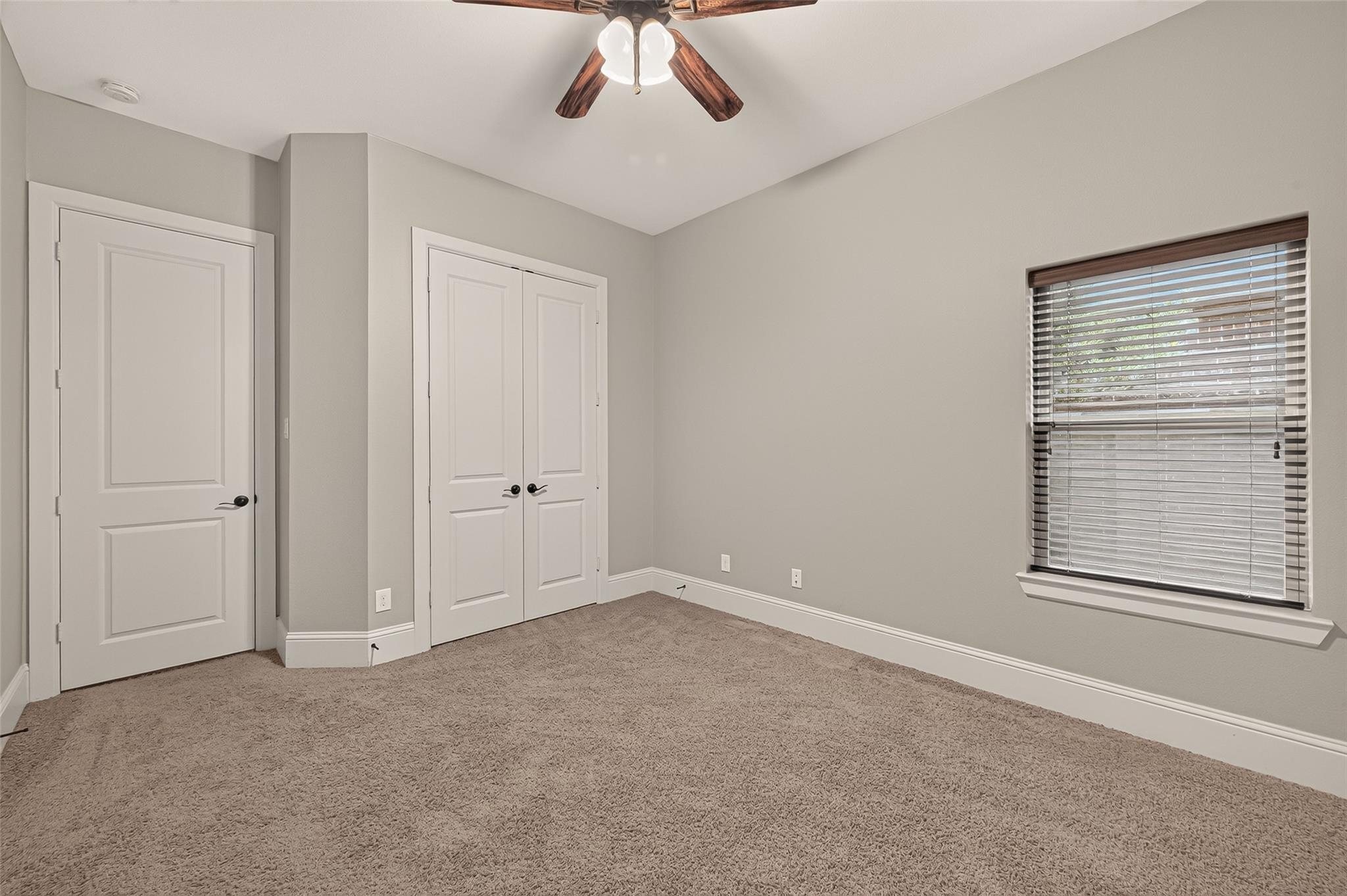 5703 Fulshear Plantation Drive Property Photo 35