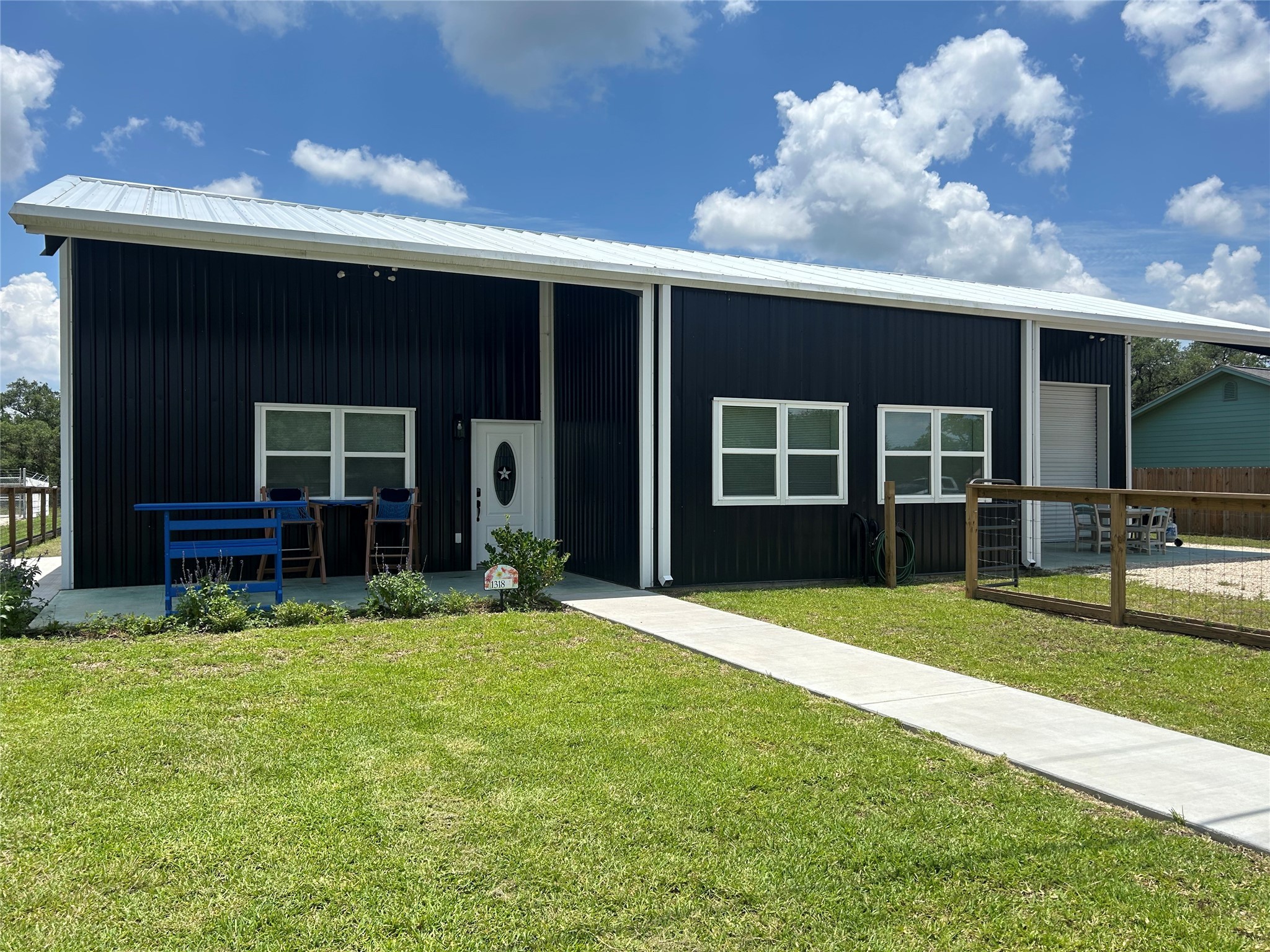1318 Us Highway 90a Property Photo 1