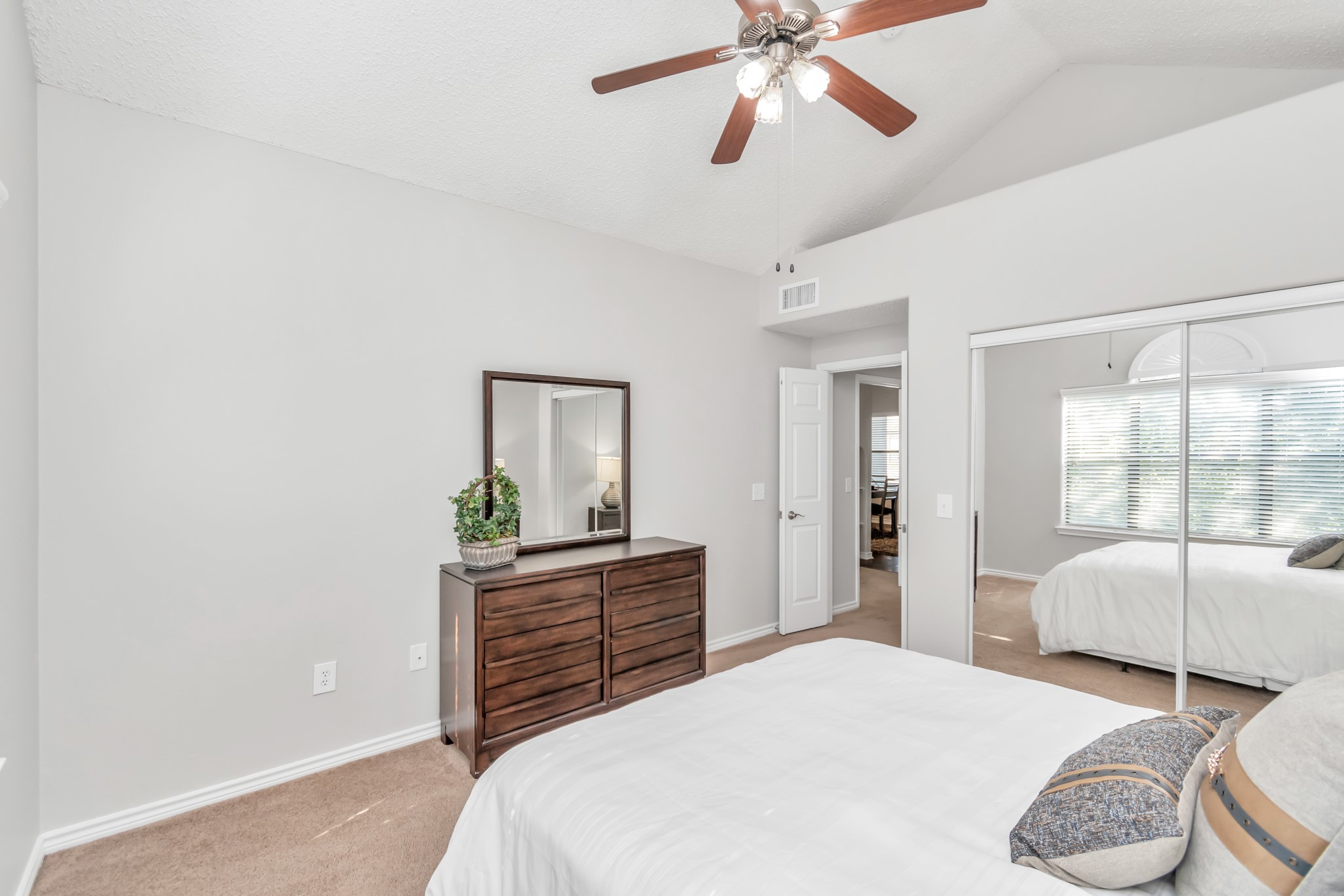 1600 Eldridge Parkway 0904 Property Photo 23