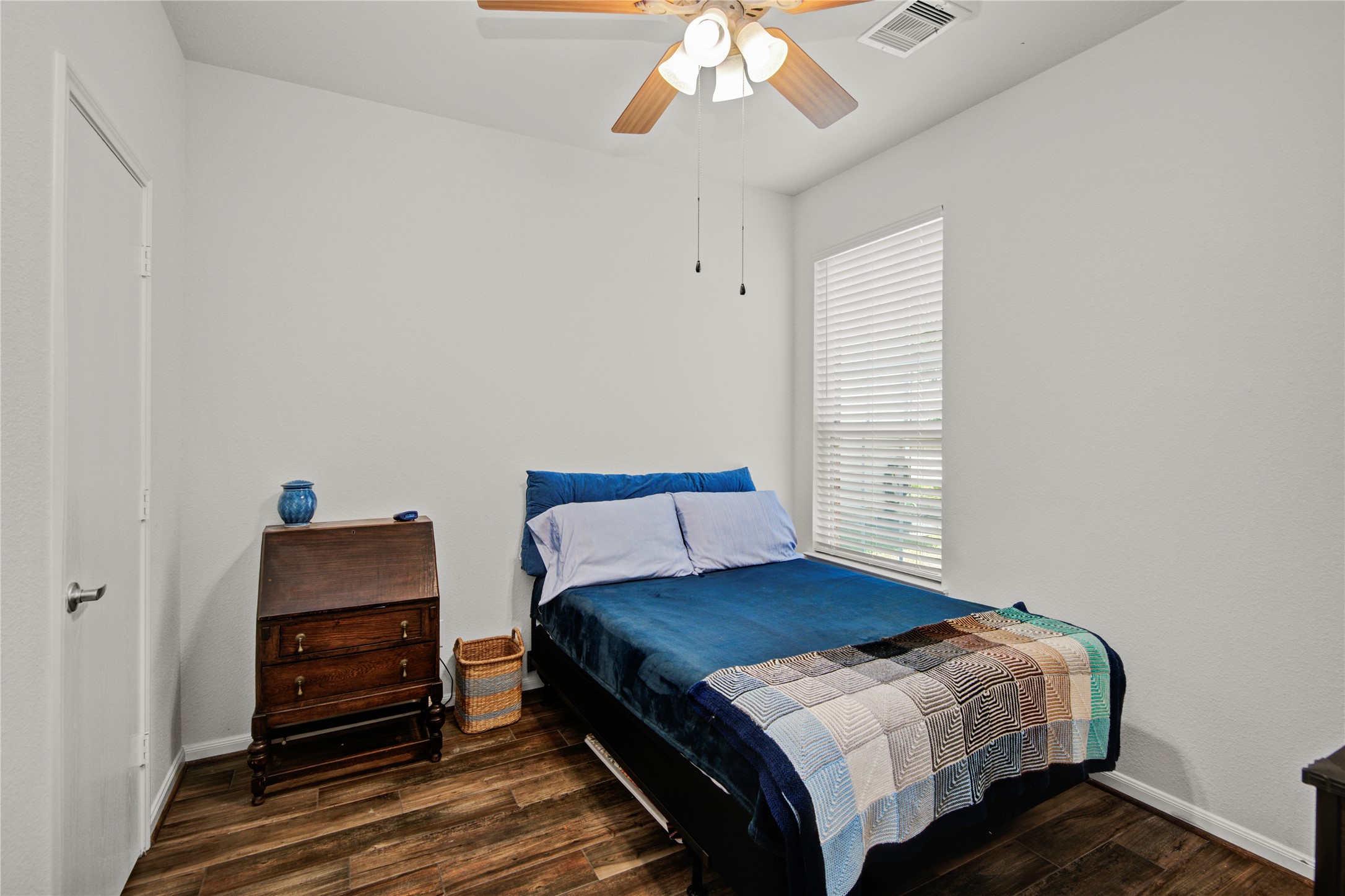 7754 Pasture Bend Lane Property Photo 16
