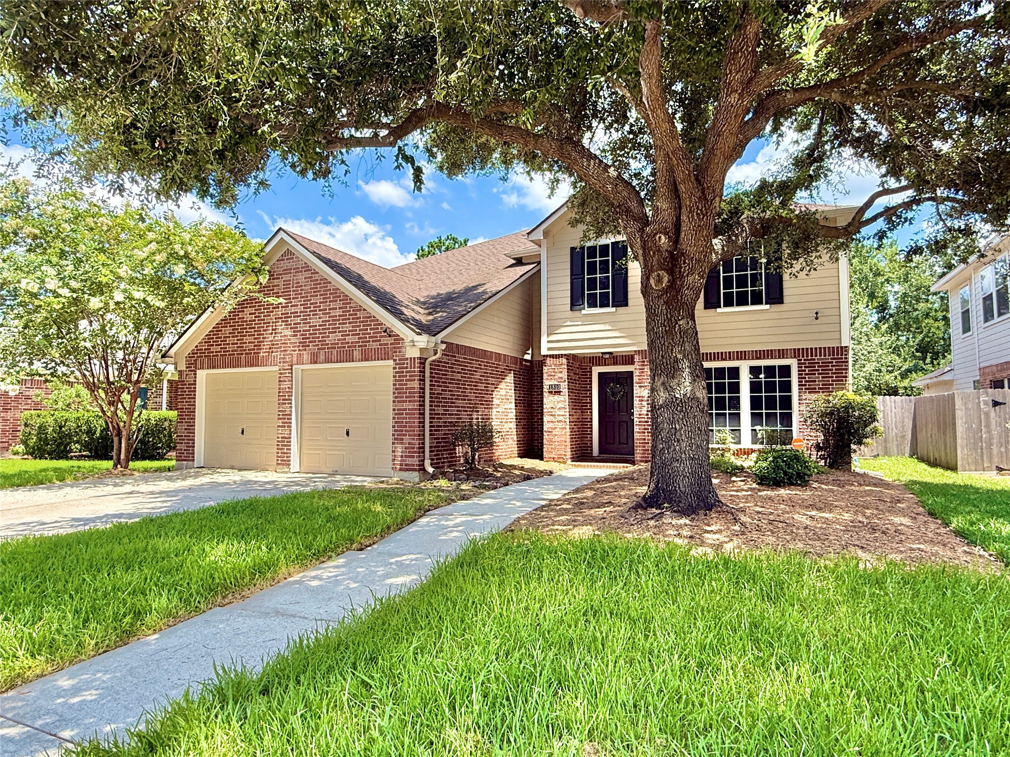 1810 Katlyn Lane Property Photo 3