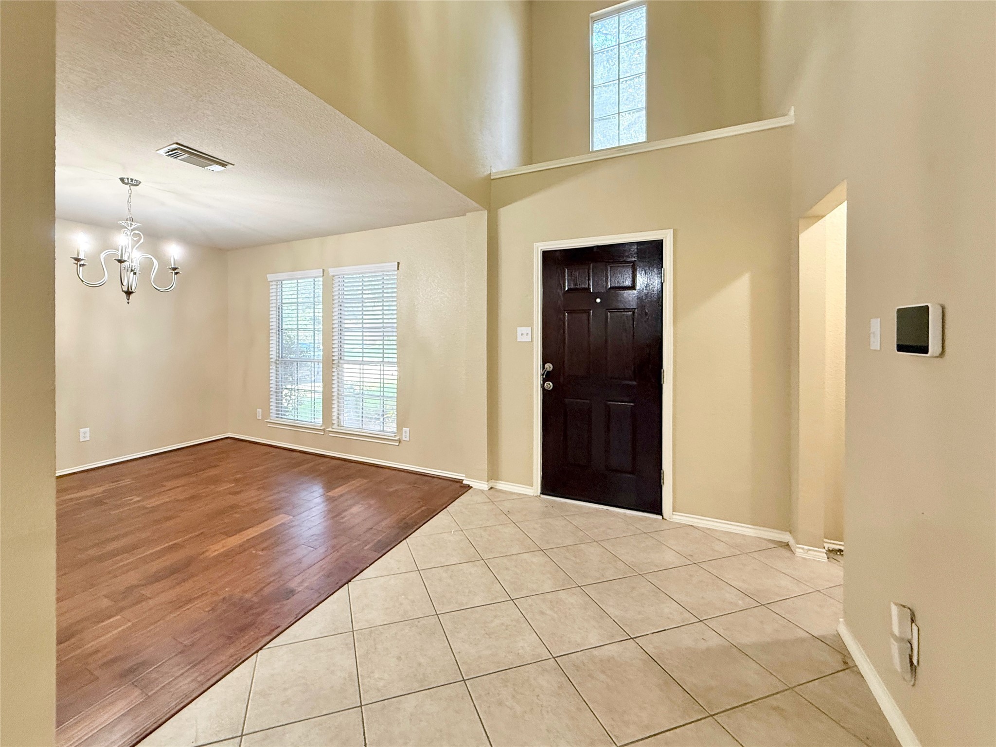 1810 Katlyn Lane Property Photo 4