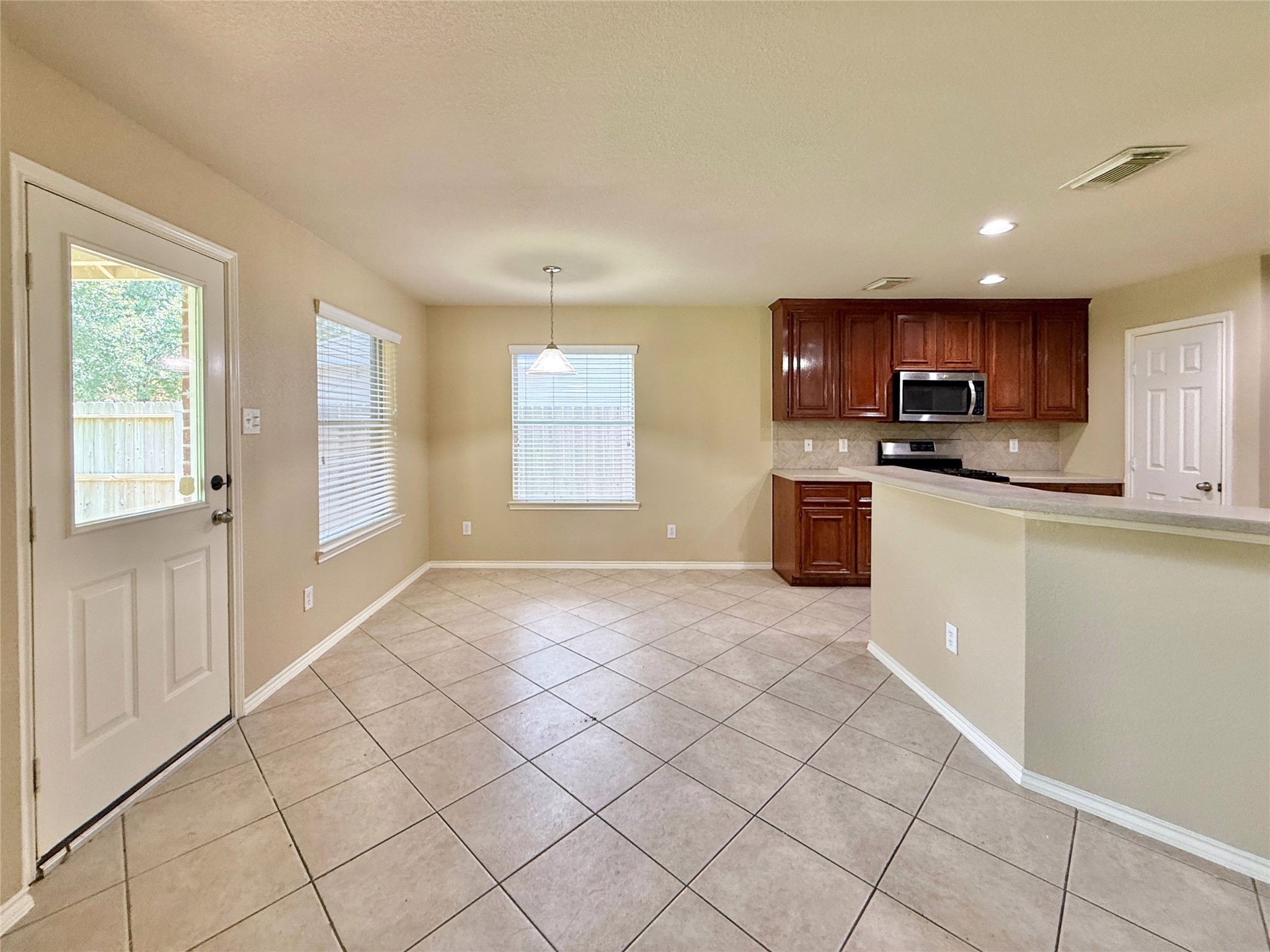 1810 Katlyn Lane Property Photo 12
