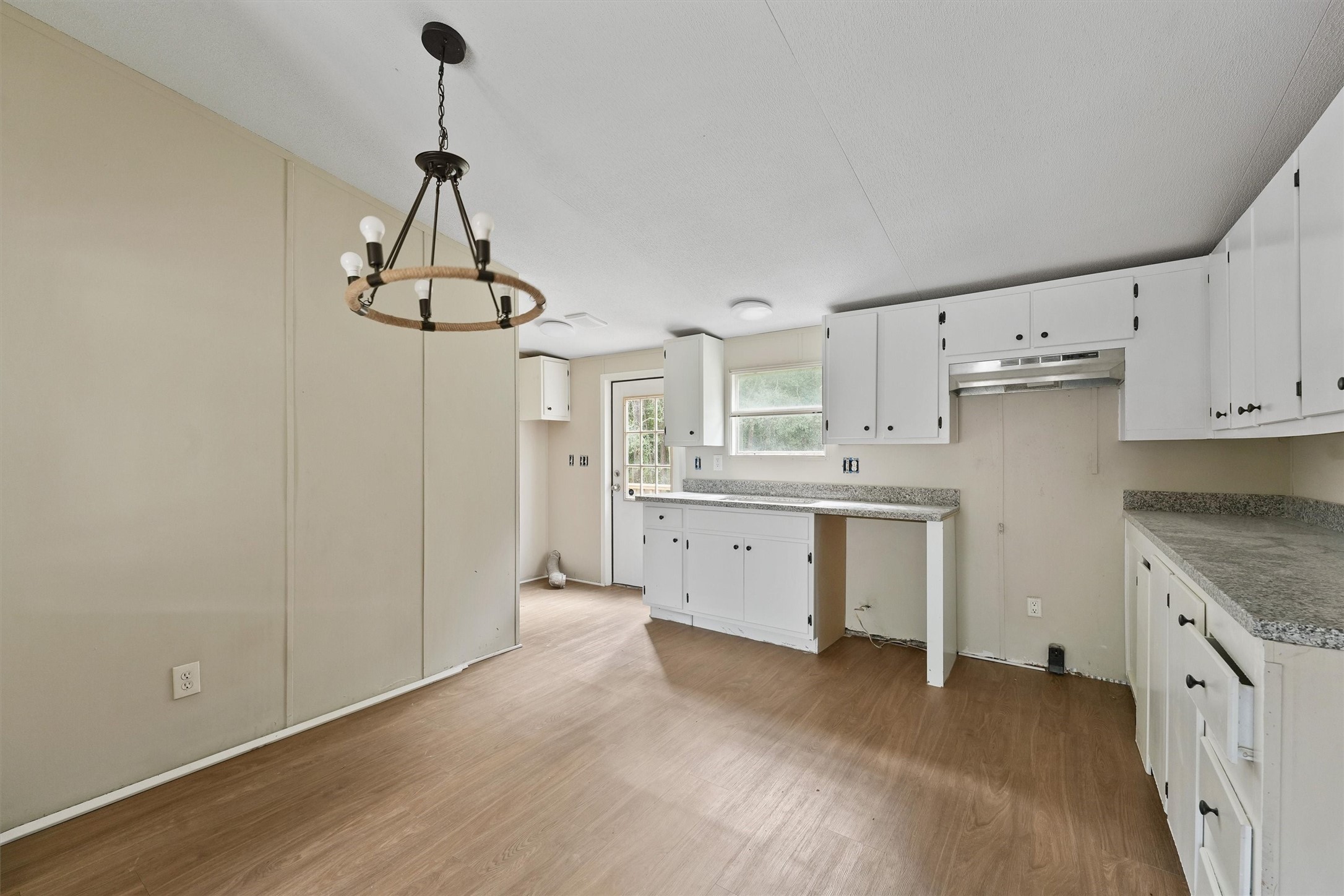 16212 Lone Star Ranch Drive Property Photo 6