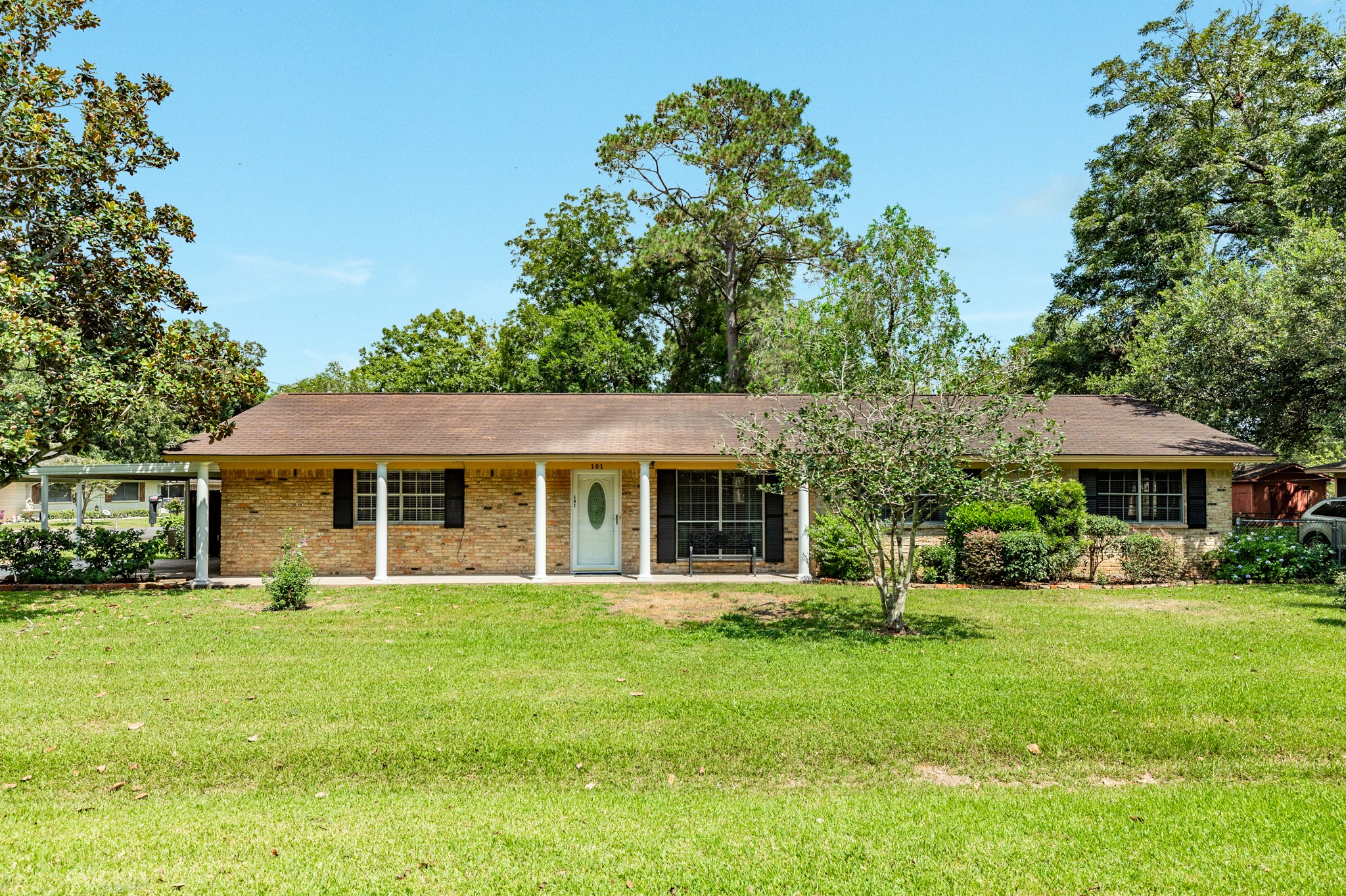 101 Irwin Rd Road