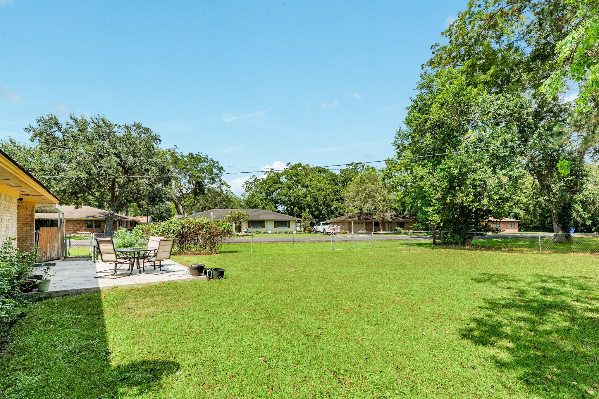 101 Irwin Rd Road Property Photo 10