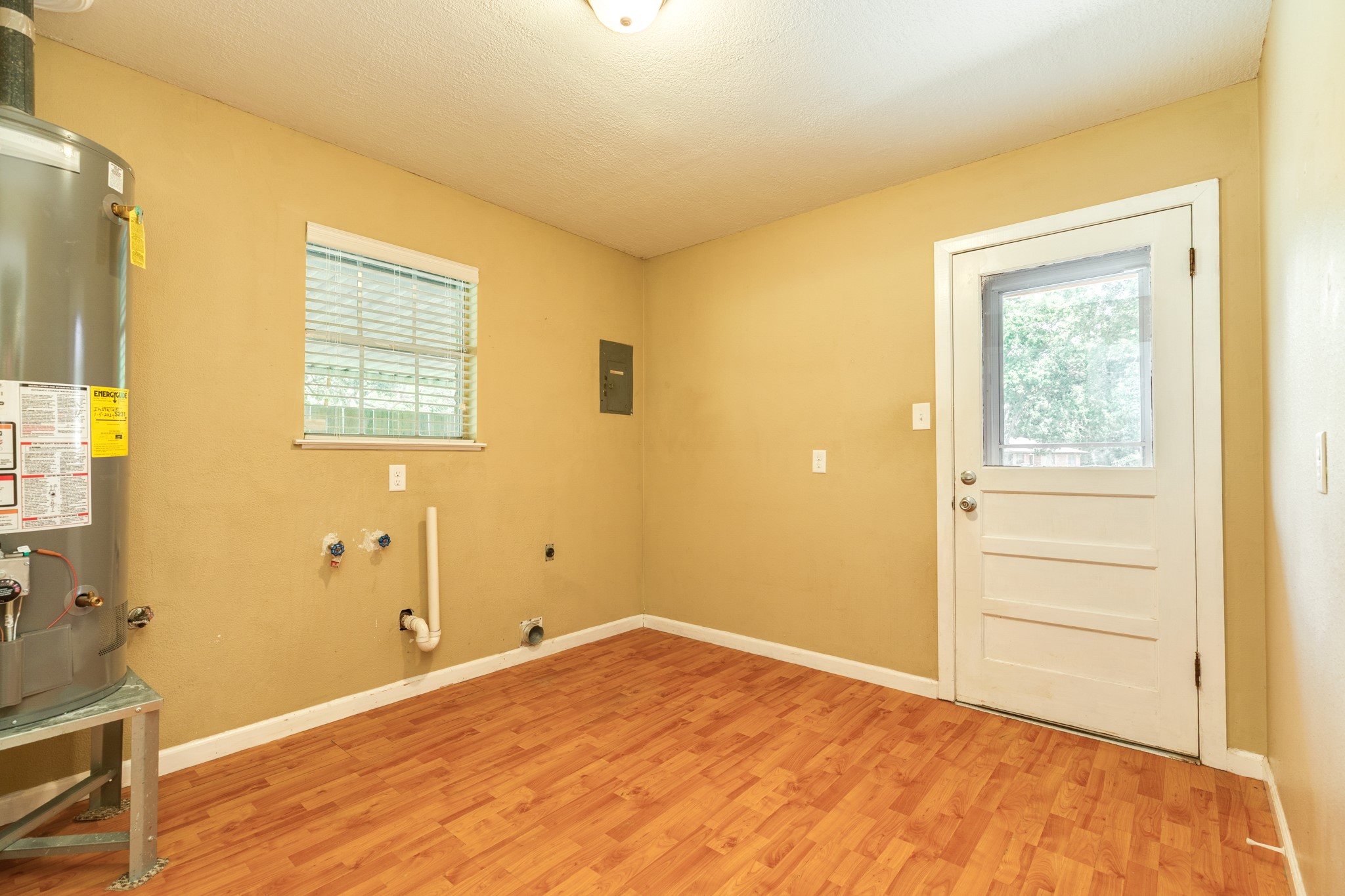 101 Irwin Rd Road Property Photo 22