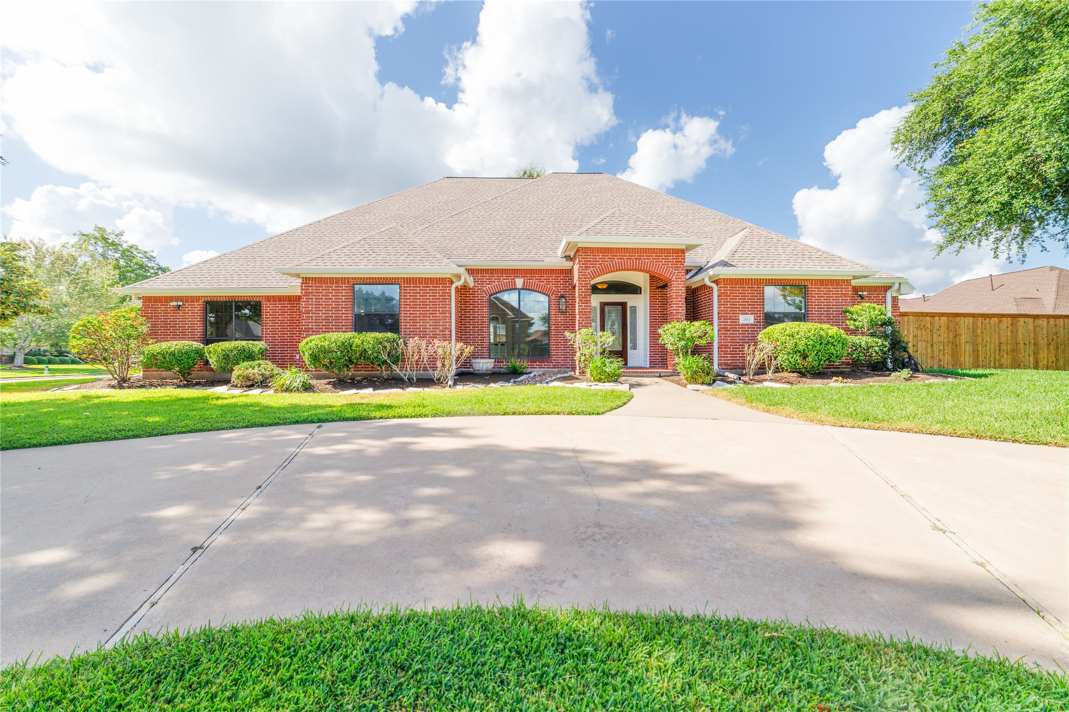 203 Canyon Oak Drive Property Photo