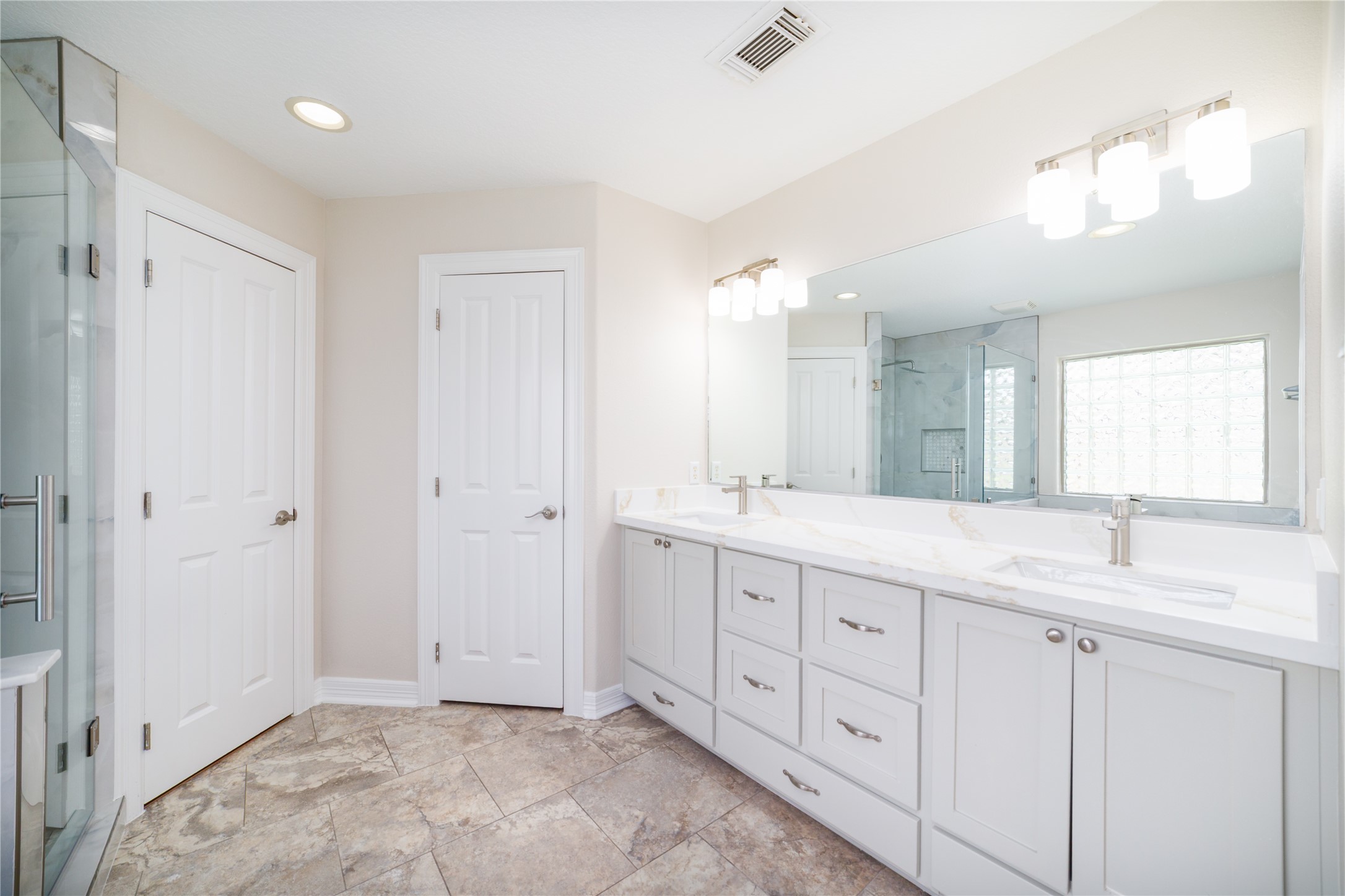 203 Canyon Oak Drive Property Photo 26