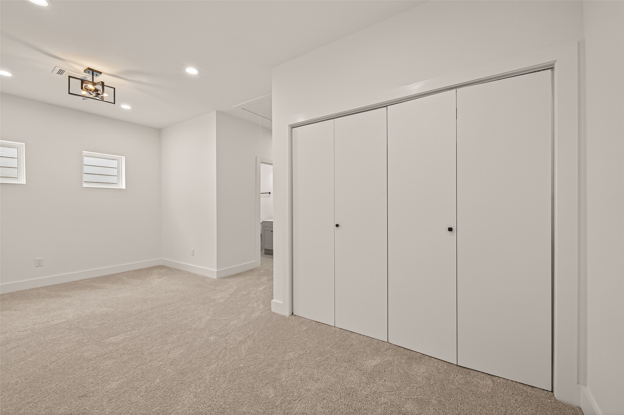 6808 Madrid Street Property Photo 17