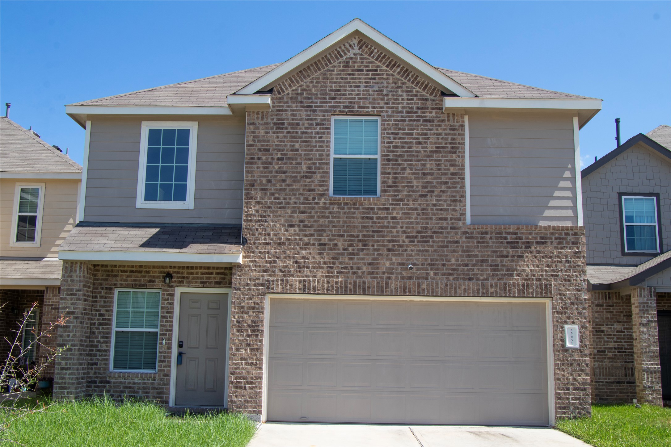 25651 Brooklyn Lane Property Photo 2