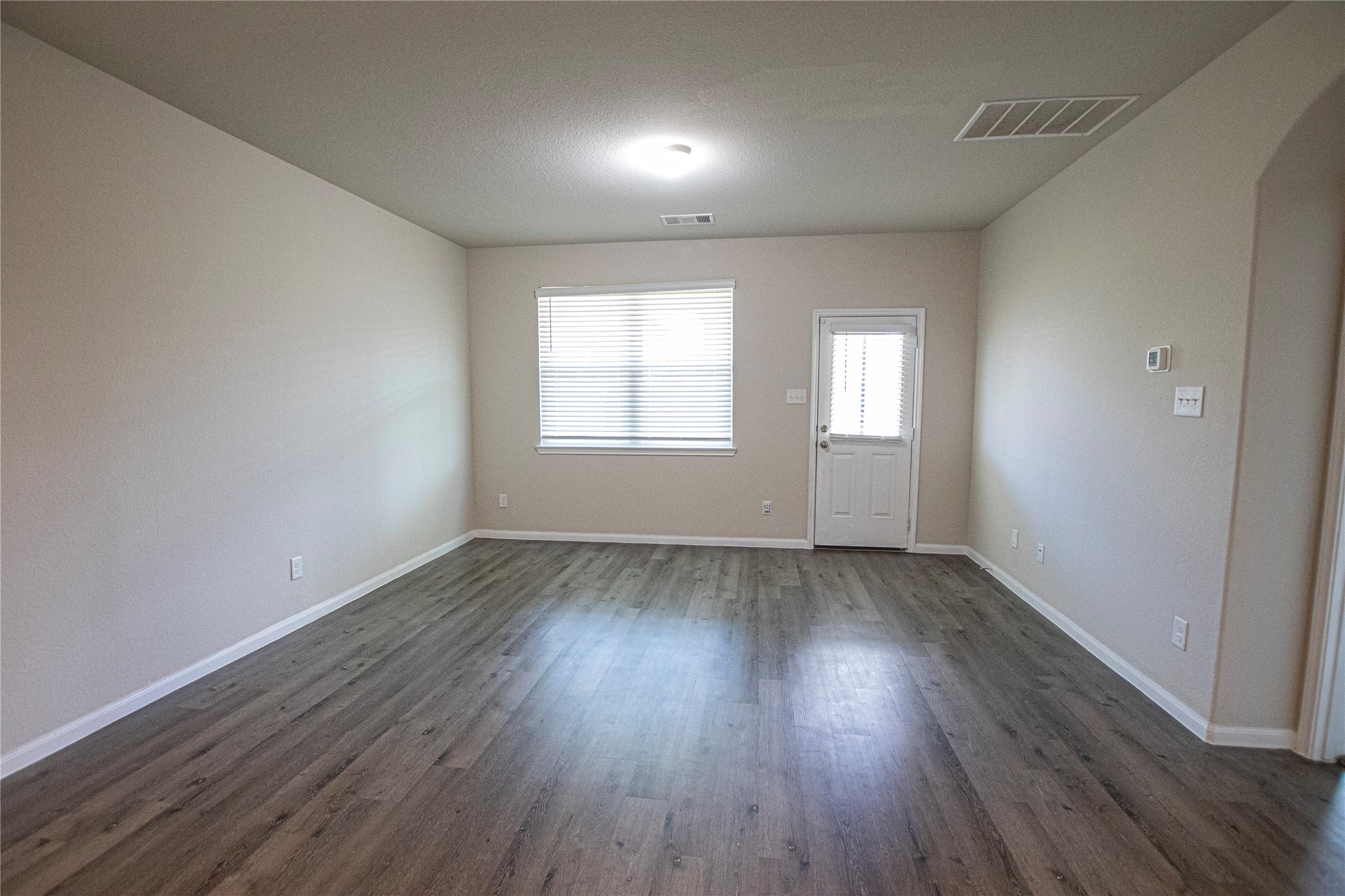 25651 Brooklyn Lane Property Photo 5
