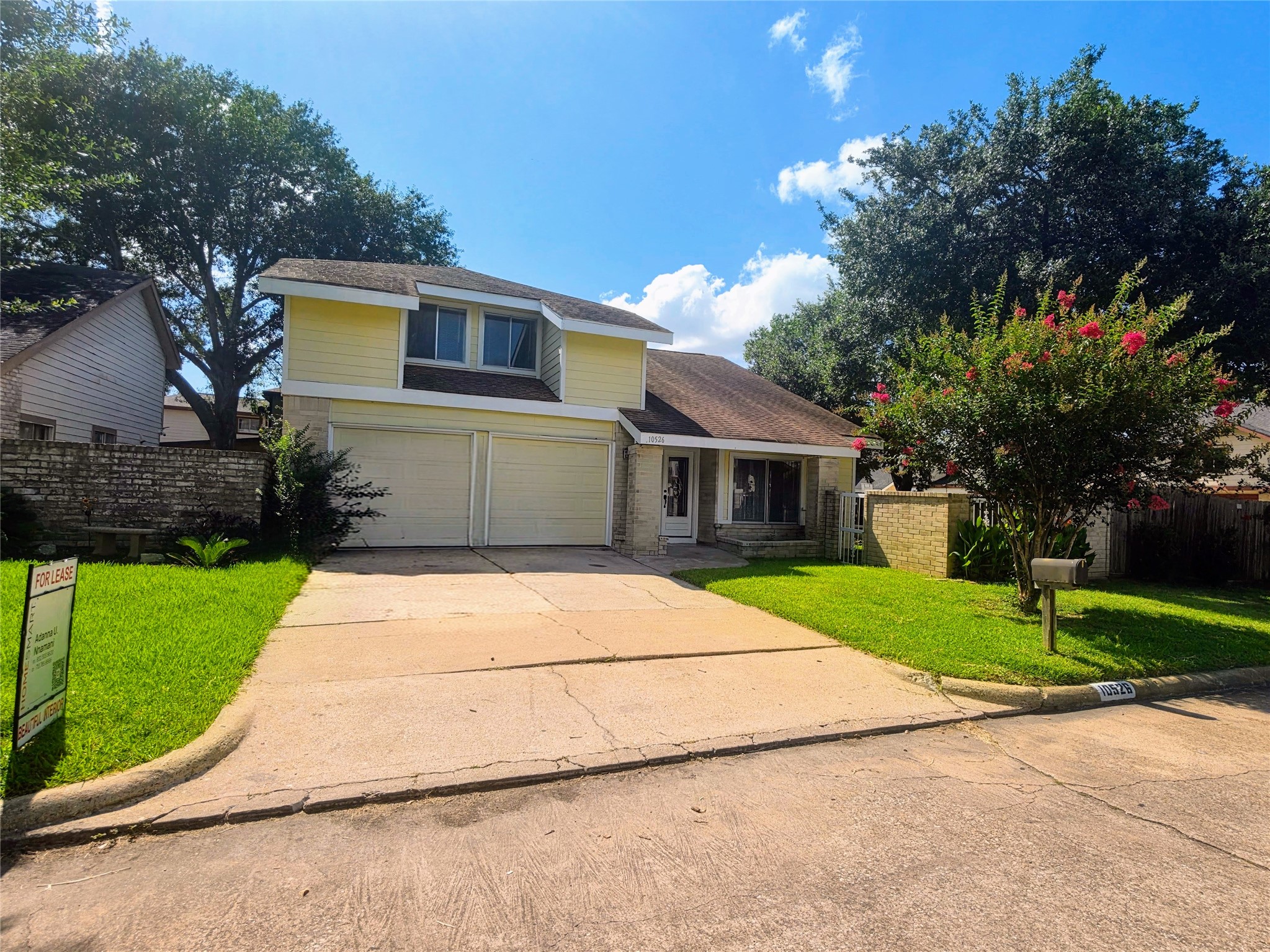 10526 Chapel Hill Drive Property Photo 1