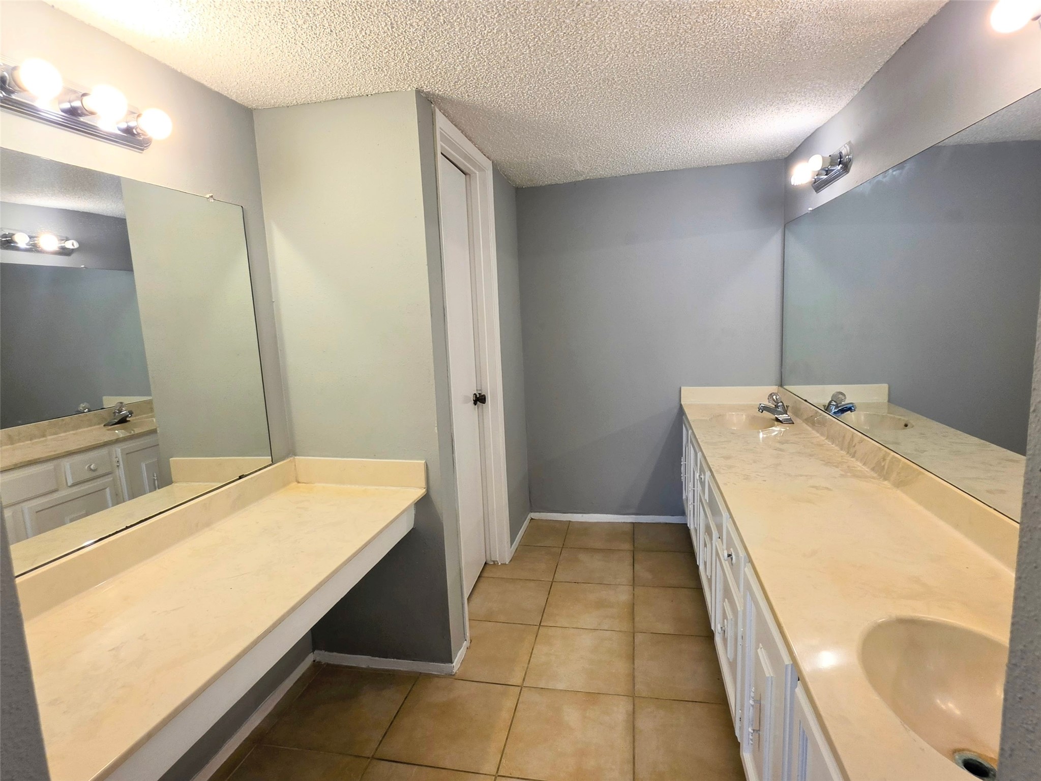 10526 Chapel Hill Drive Property Photo 11