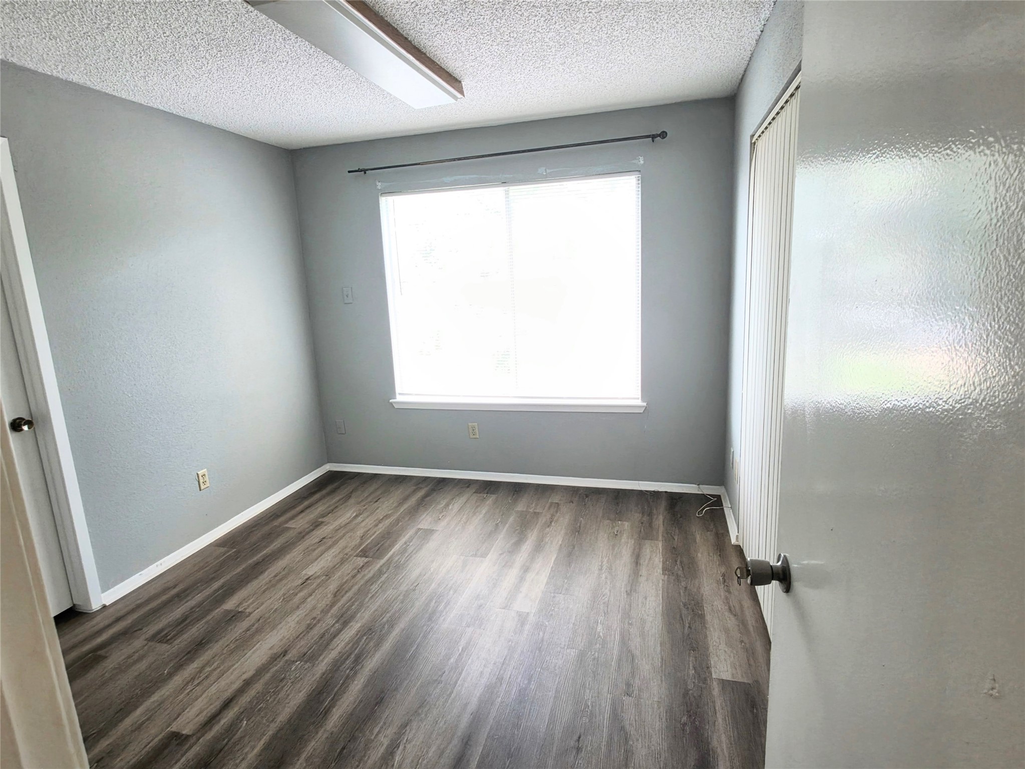 10526 Chapel Hill Drive Property Photo 16