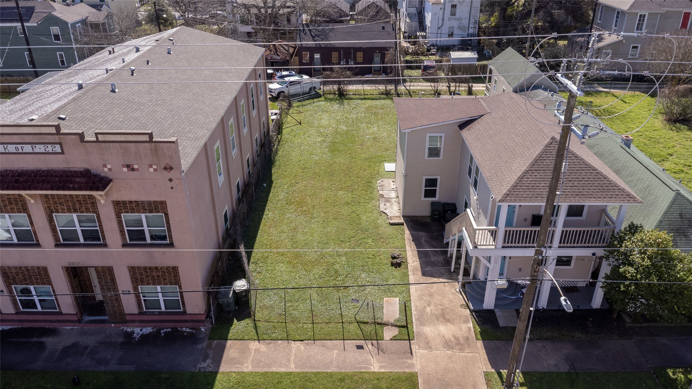 2613 Avenue L Property Photo 5