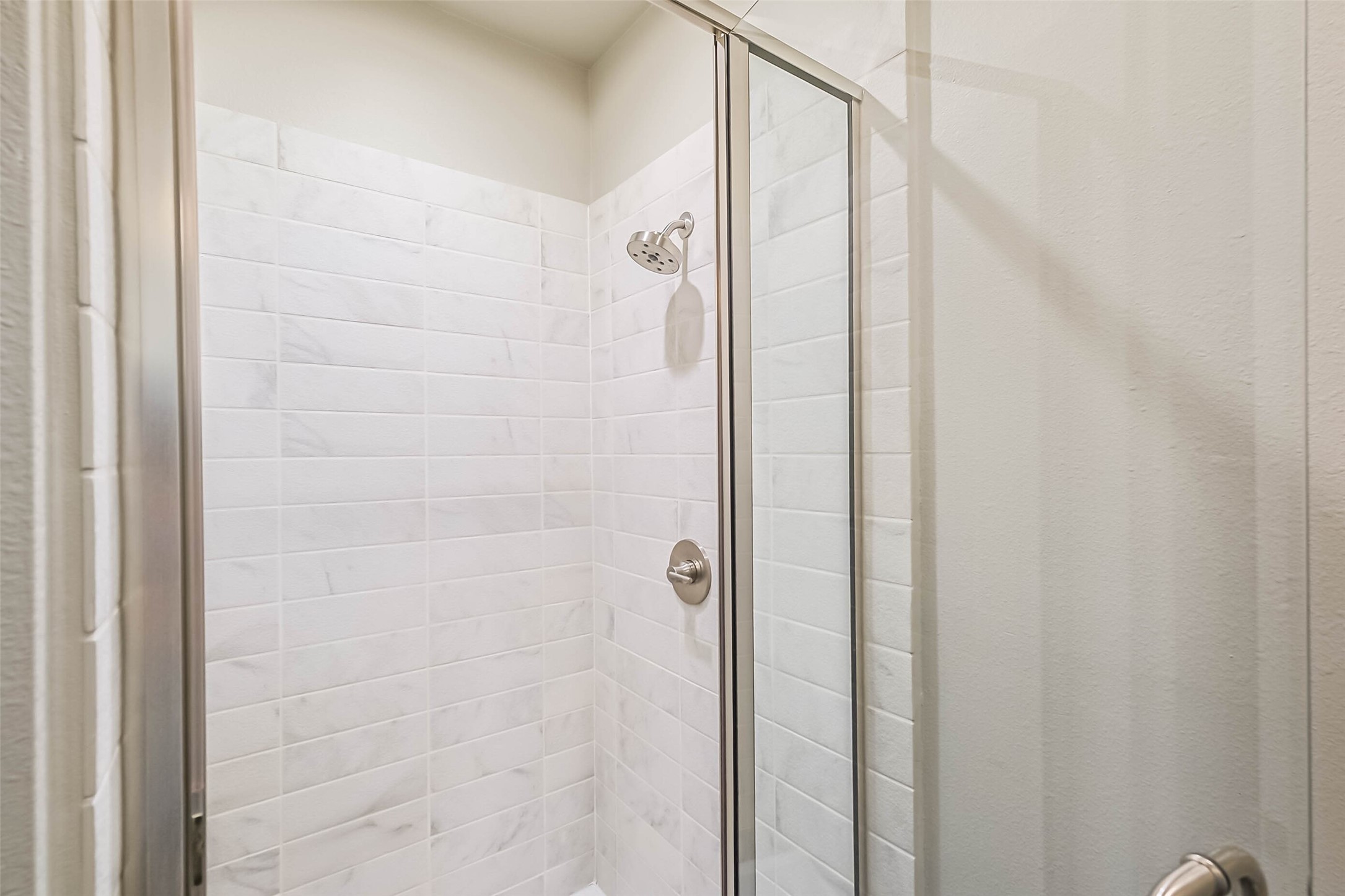 2401 Crawford Street C1b Property Photo 6