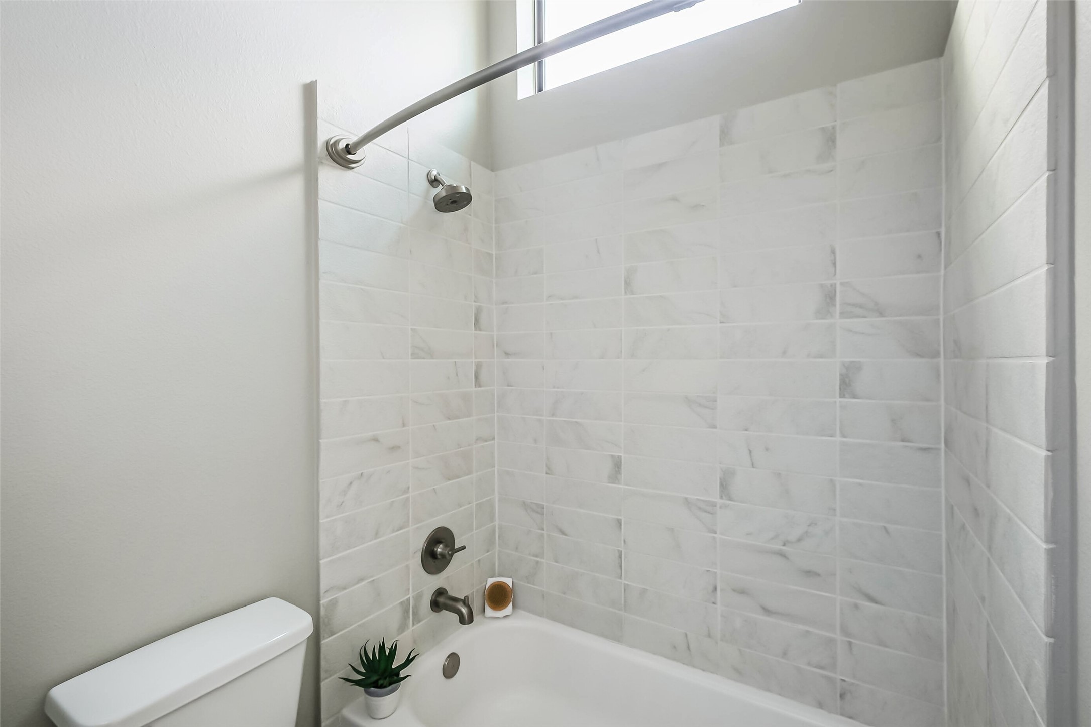 2401 Crawford Street C1b Property Photo 22