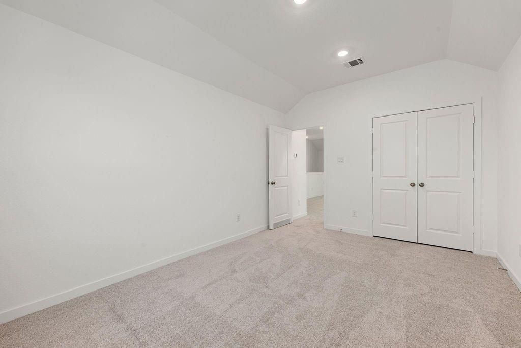 6411 Symphony Wave Dr Property Photo 25
