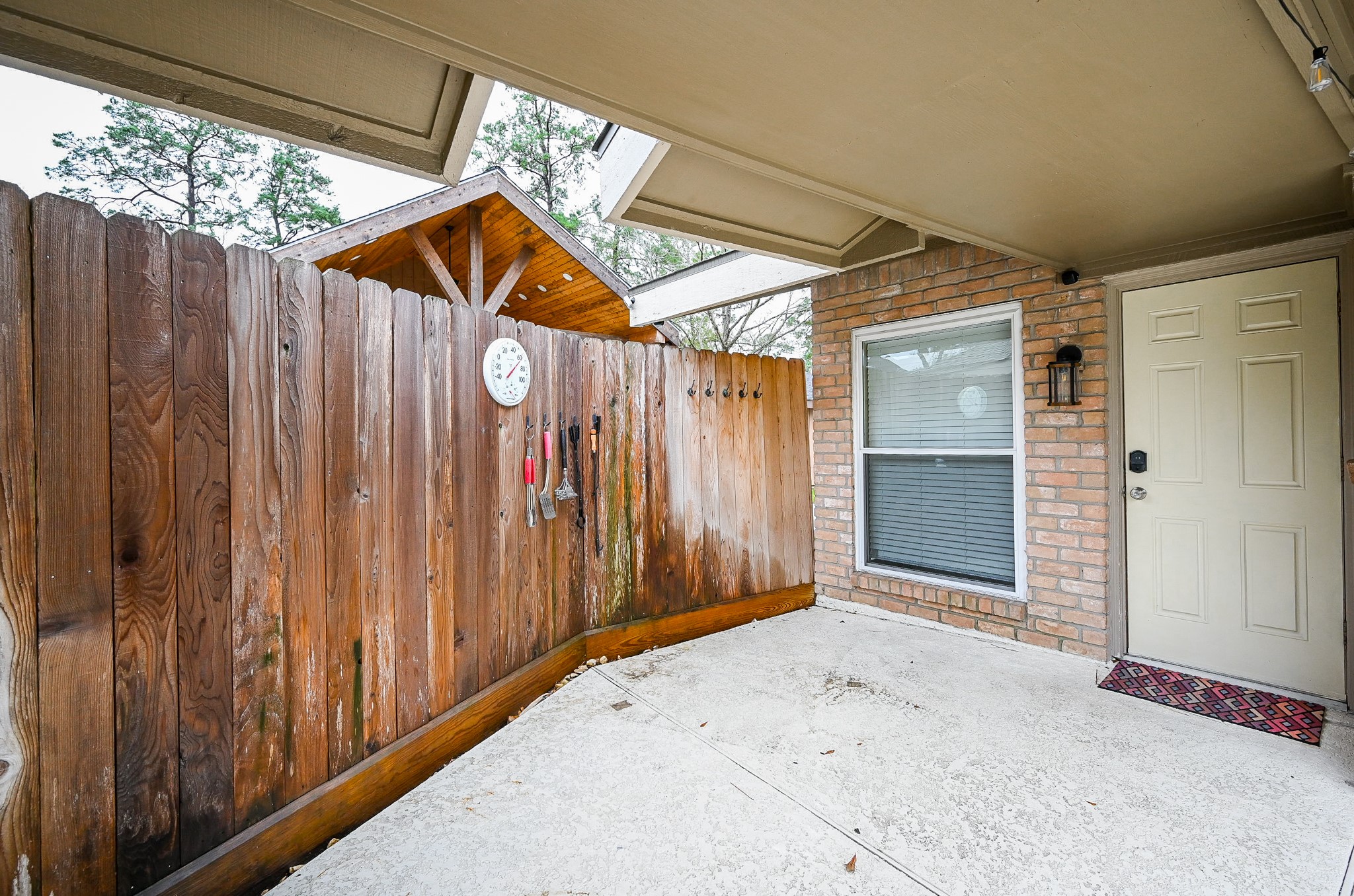 19414 Dianeshire Drive Property Photo 5
