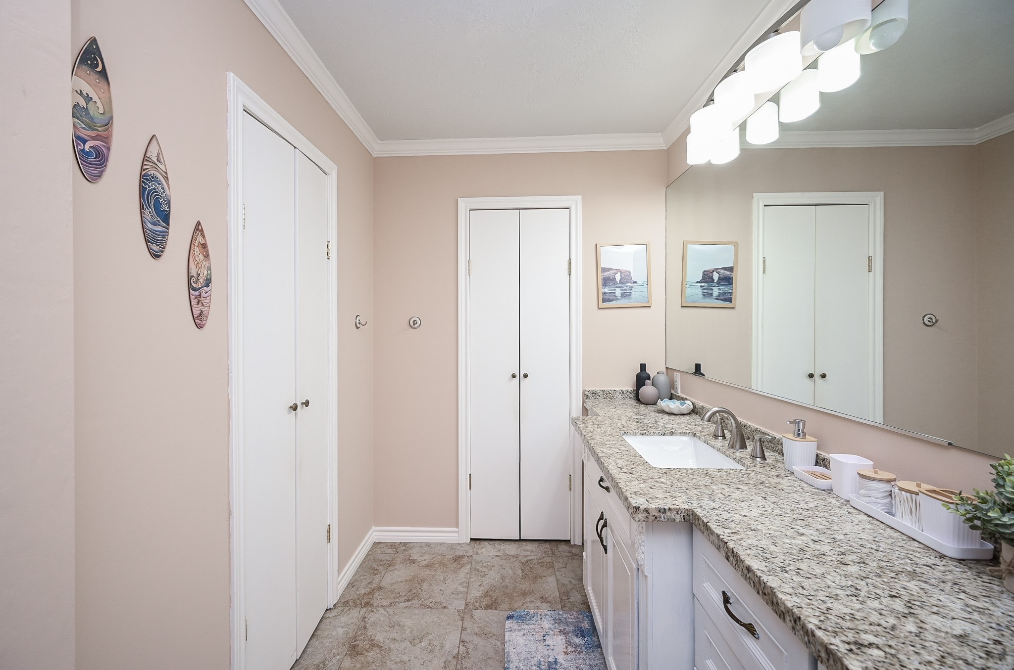 19414 Dianeshire Drive Property Photo 9