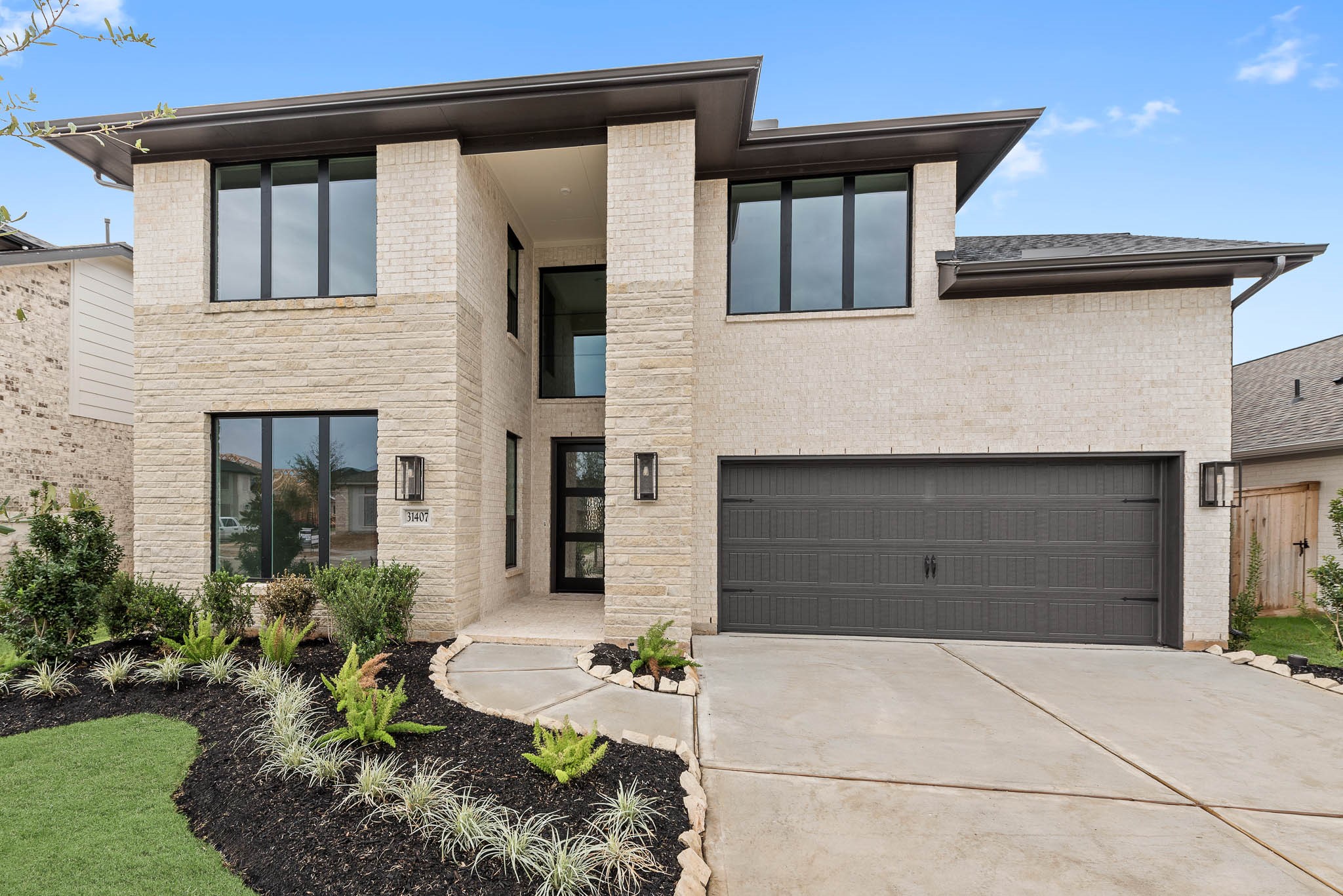 31407 Meadow Grove Court Property Photo 1