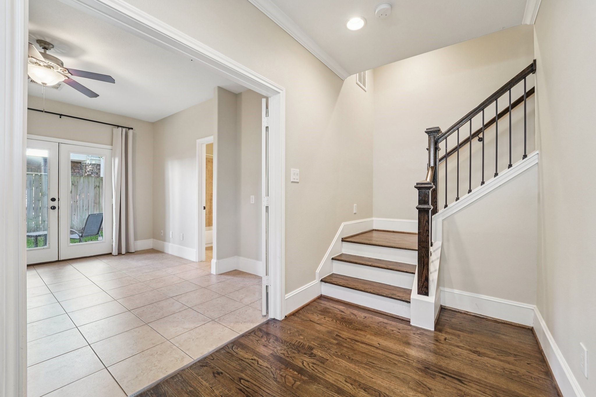 2421 Beall Street Property Photo 9