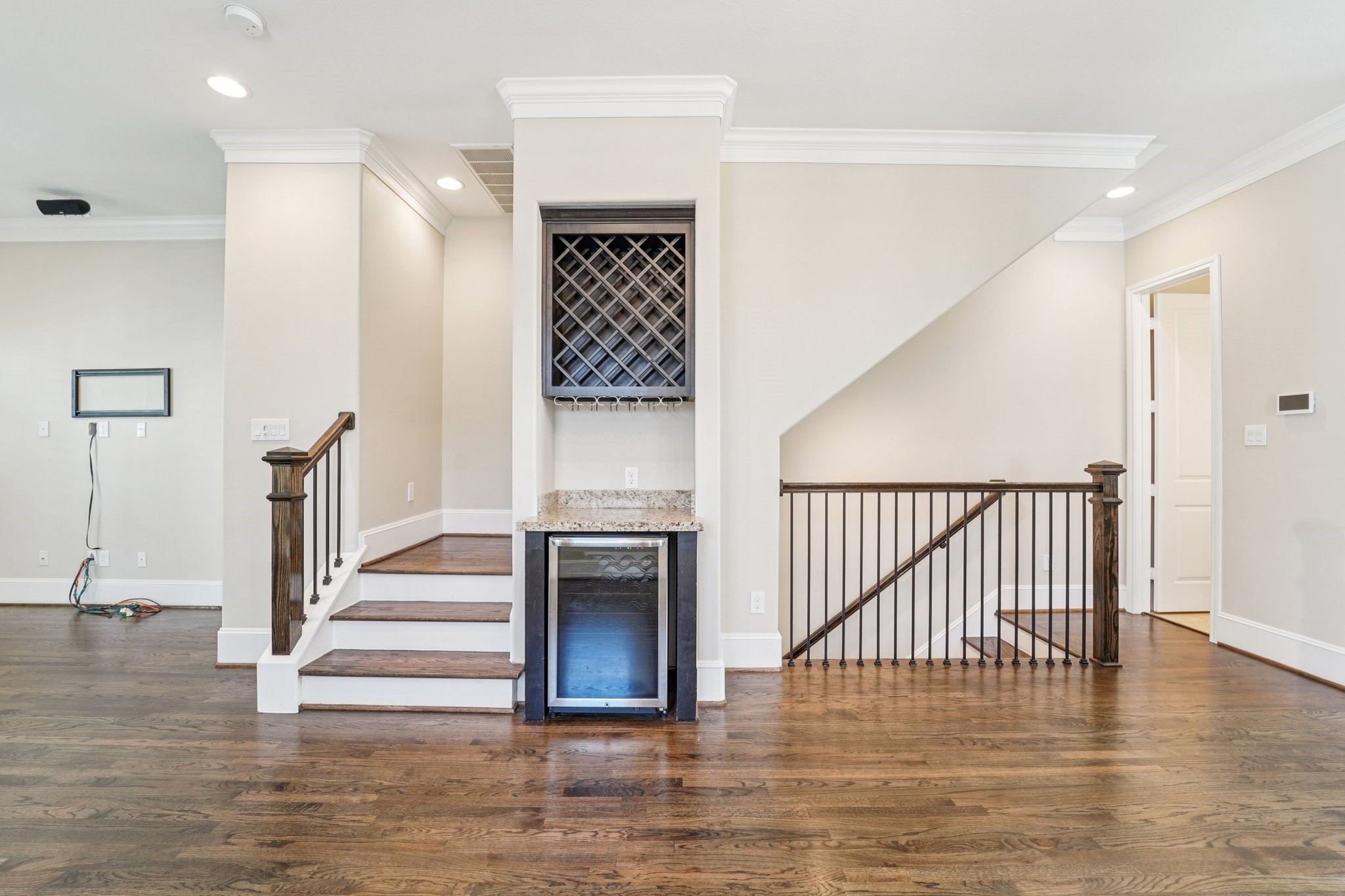 2421 Beall Street Property Photo 12