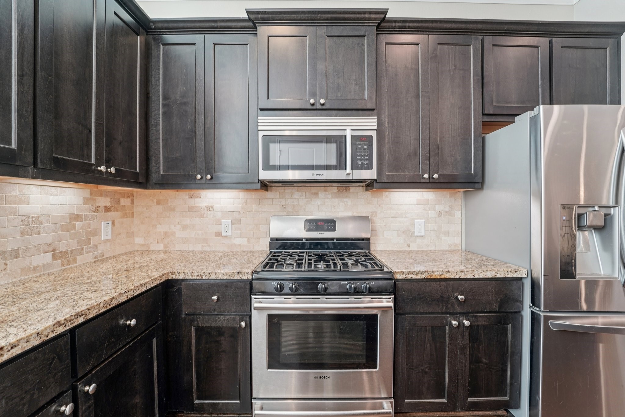 2421 Beall Street Property Photo 14