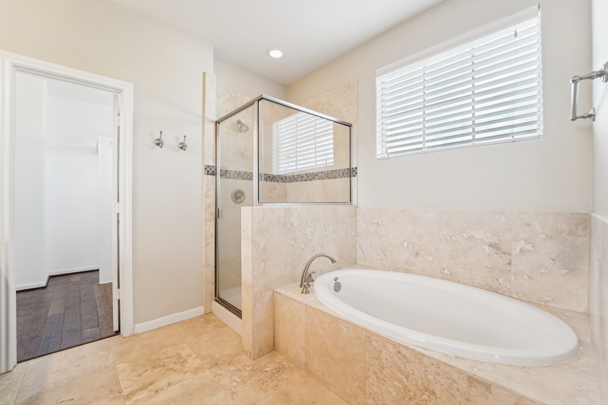 2421 Beall Street Property Photo 24