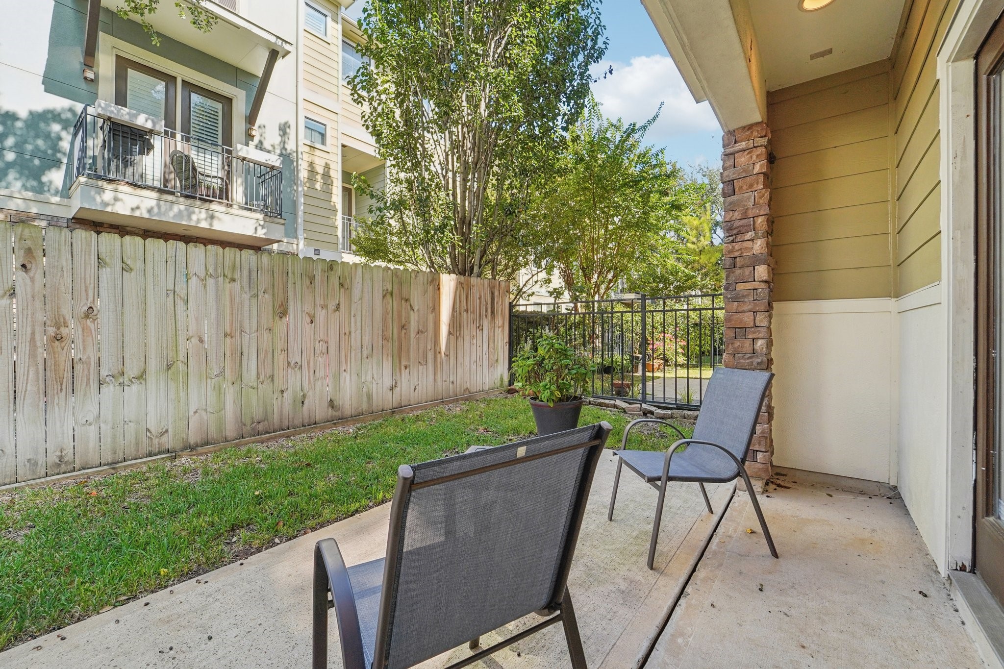 2421 Beall Street Property Photo 28