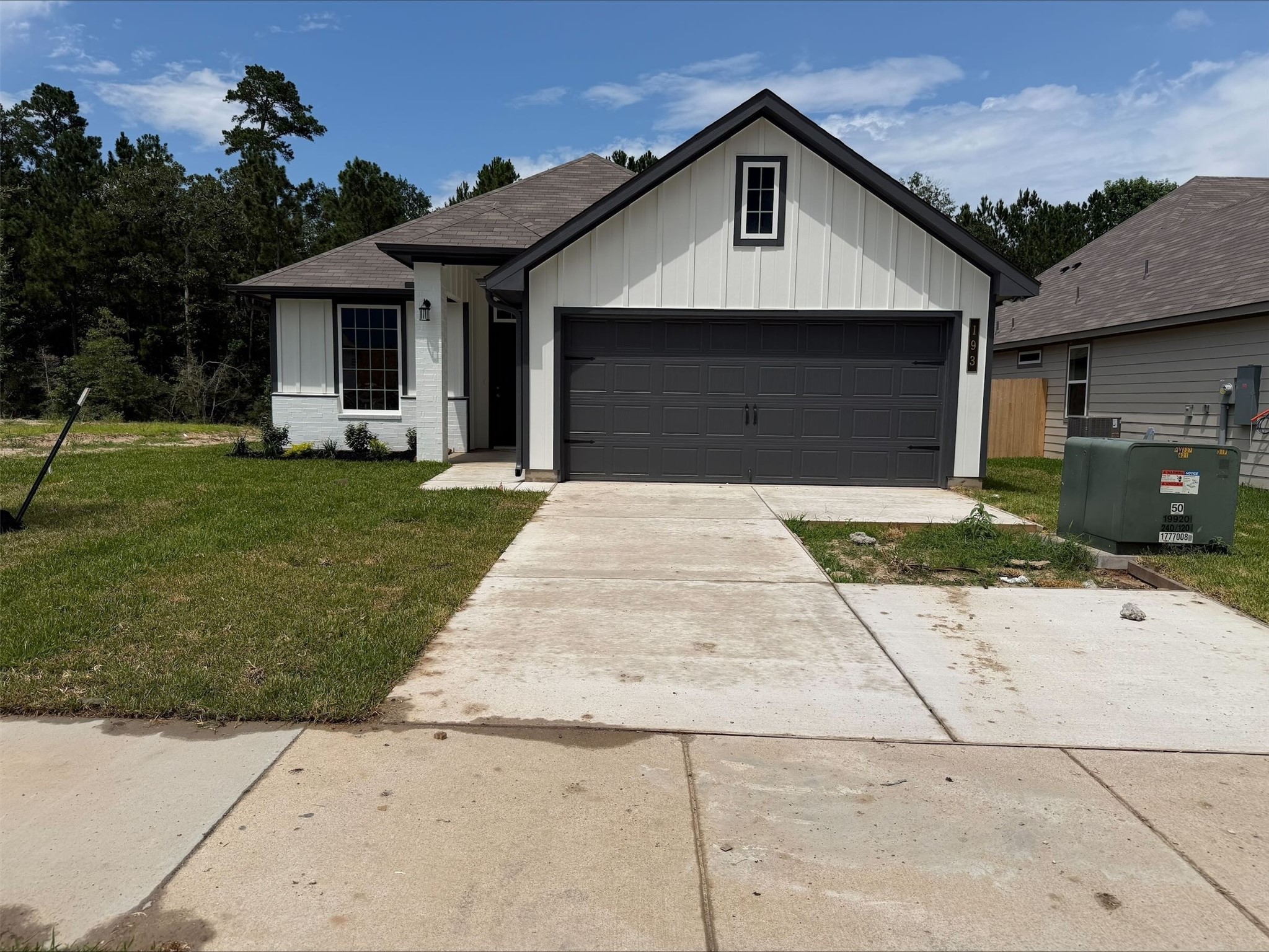 193 New Dawn Trail Property Photo 1